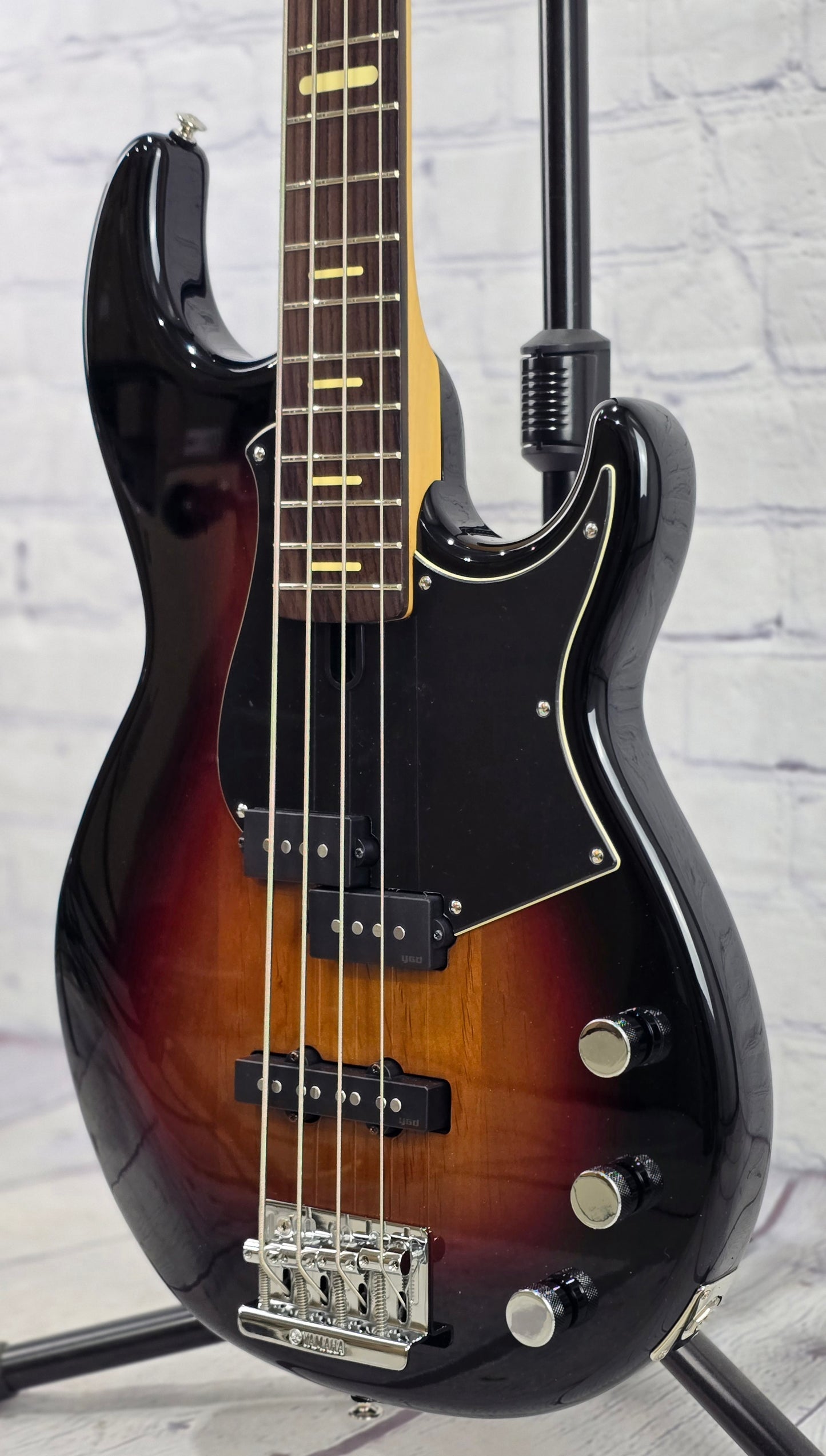Yamaha BBP34II VS Professional 4 String Bass Vintage Sunburst