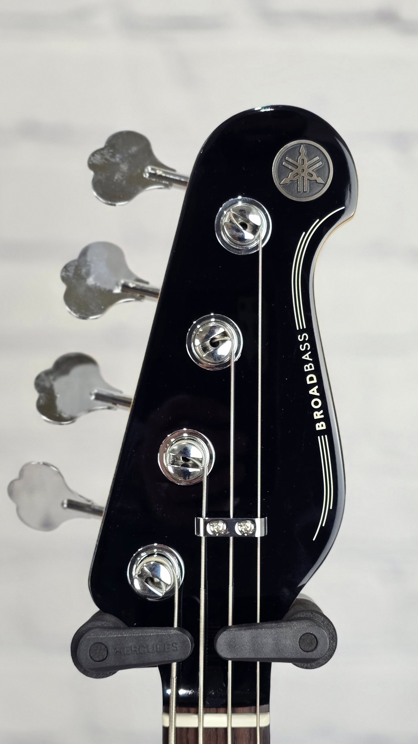 Yamaha BBP34II VS Professional 4 String Bass Vintage Sunburst