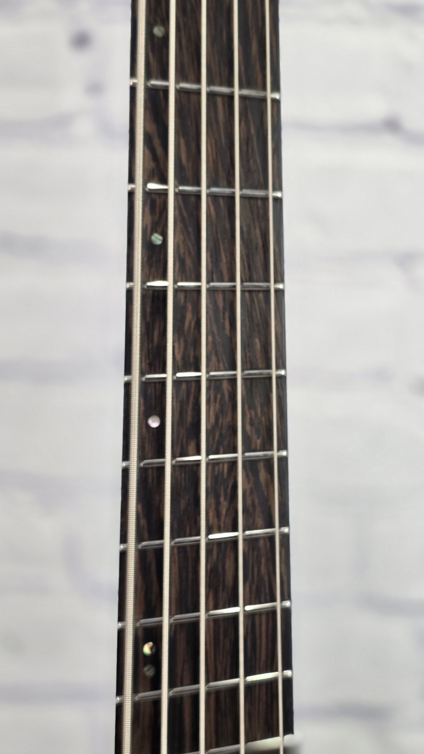 Ibanez Bass Workshop EHB1135MS SKL 5 String Multiscale Bass Silver Wave Black Low Gloss