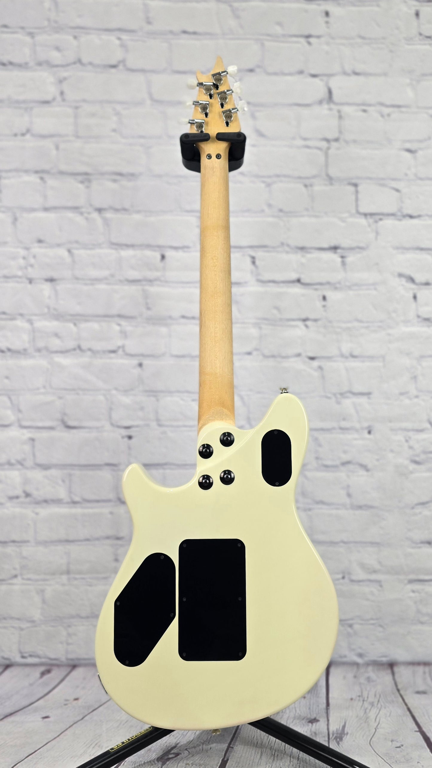 USED EVH Guitars Wolfgang USA 6 String Electric Guitar Gloss Ivory