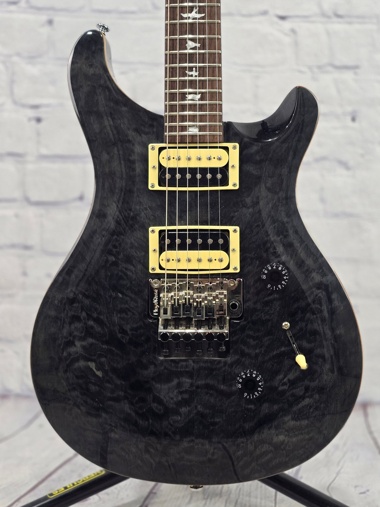 USED Paul Reed Smith PRS Guitars SE Custom 24 Floyd Rose Electric Guitar Grey Black
