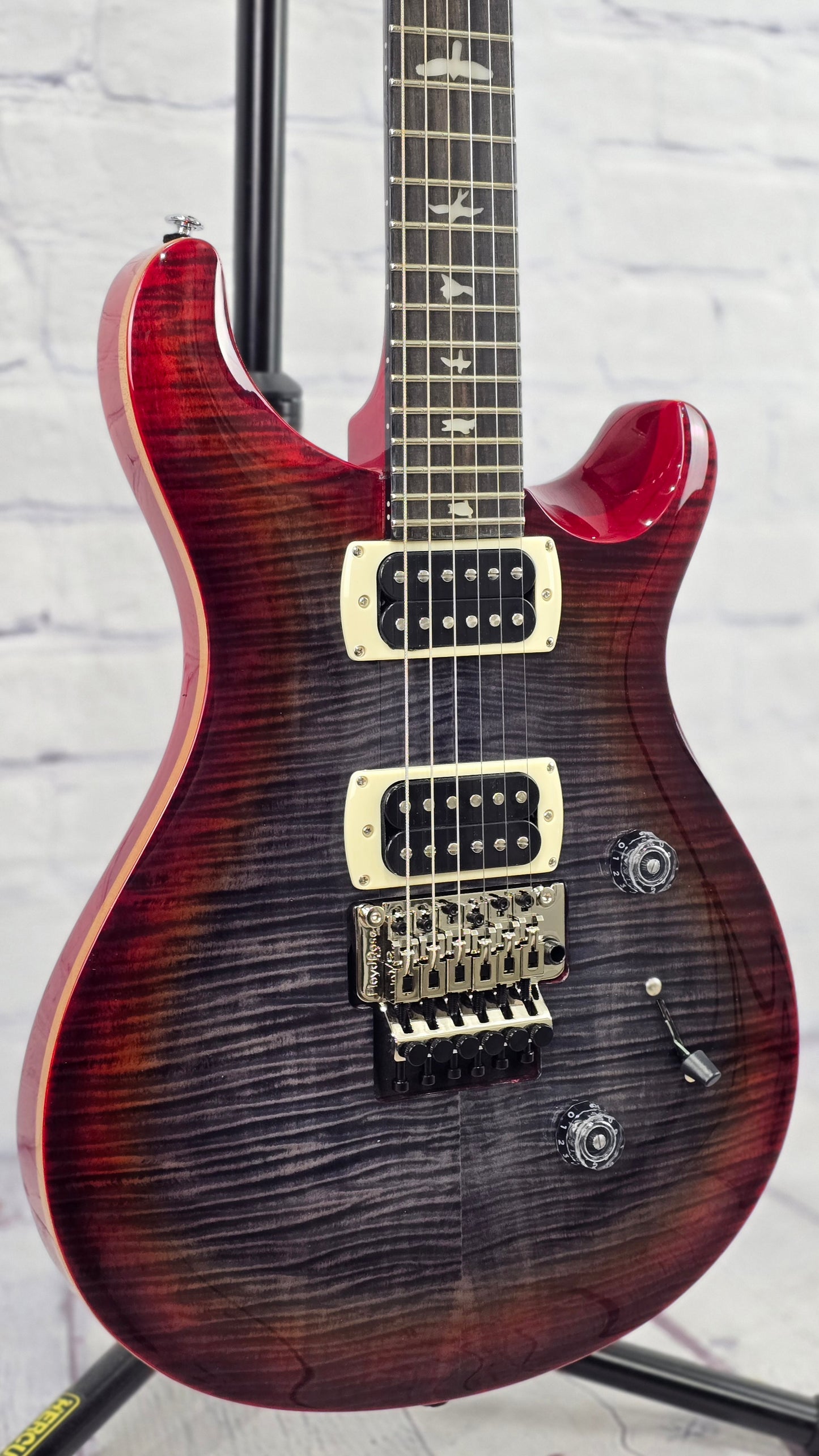 Paul Reed Smith PRS Guitars SE Custom 24 Floyd Rose Electric Guitar Charcoal Cherry Burst