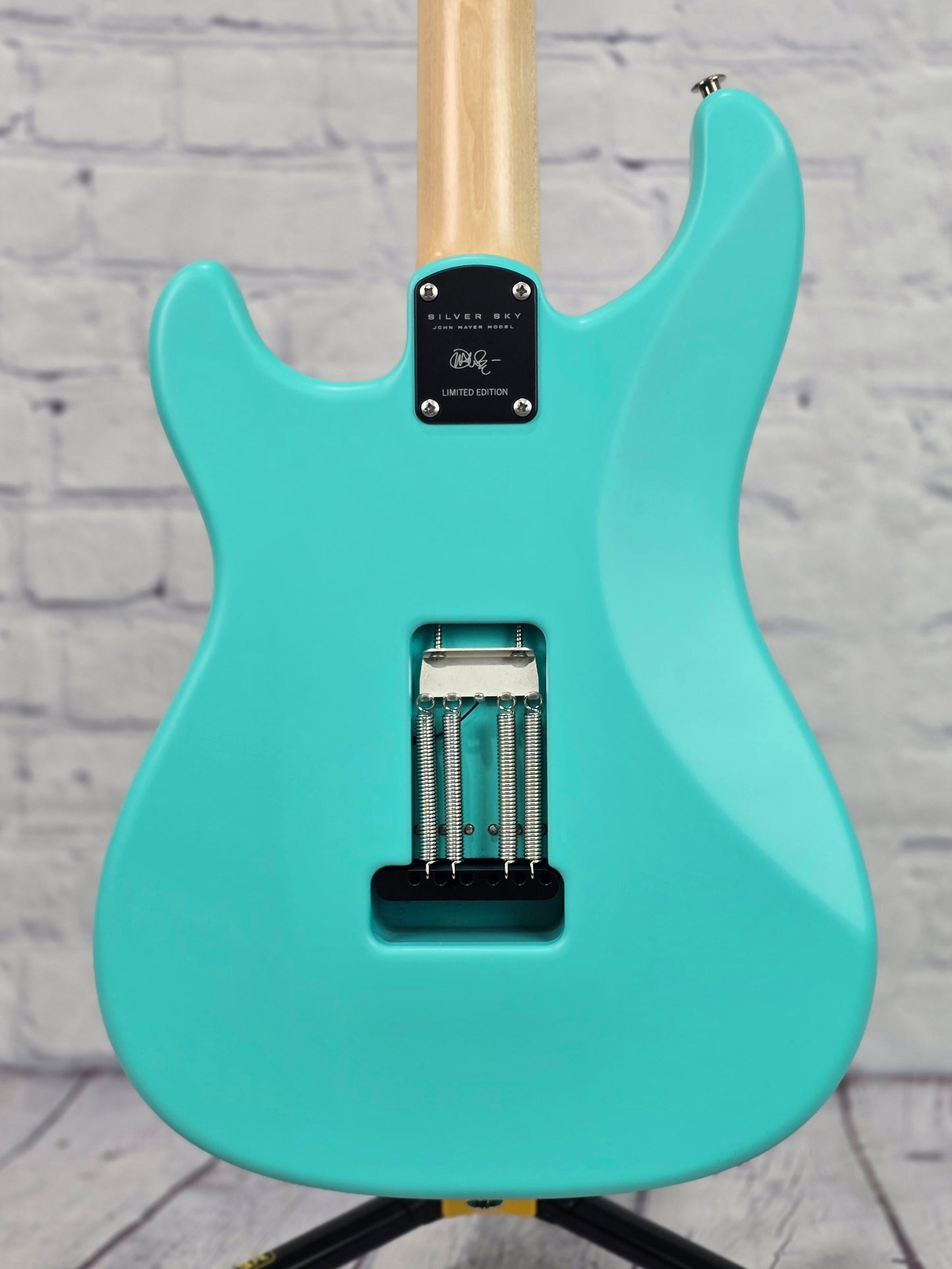 Paul Reed Smith PRS Guitars Silver Sky Limited Edition 6 String Electric Guitar Wild Blue