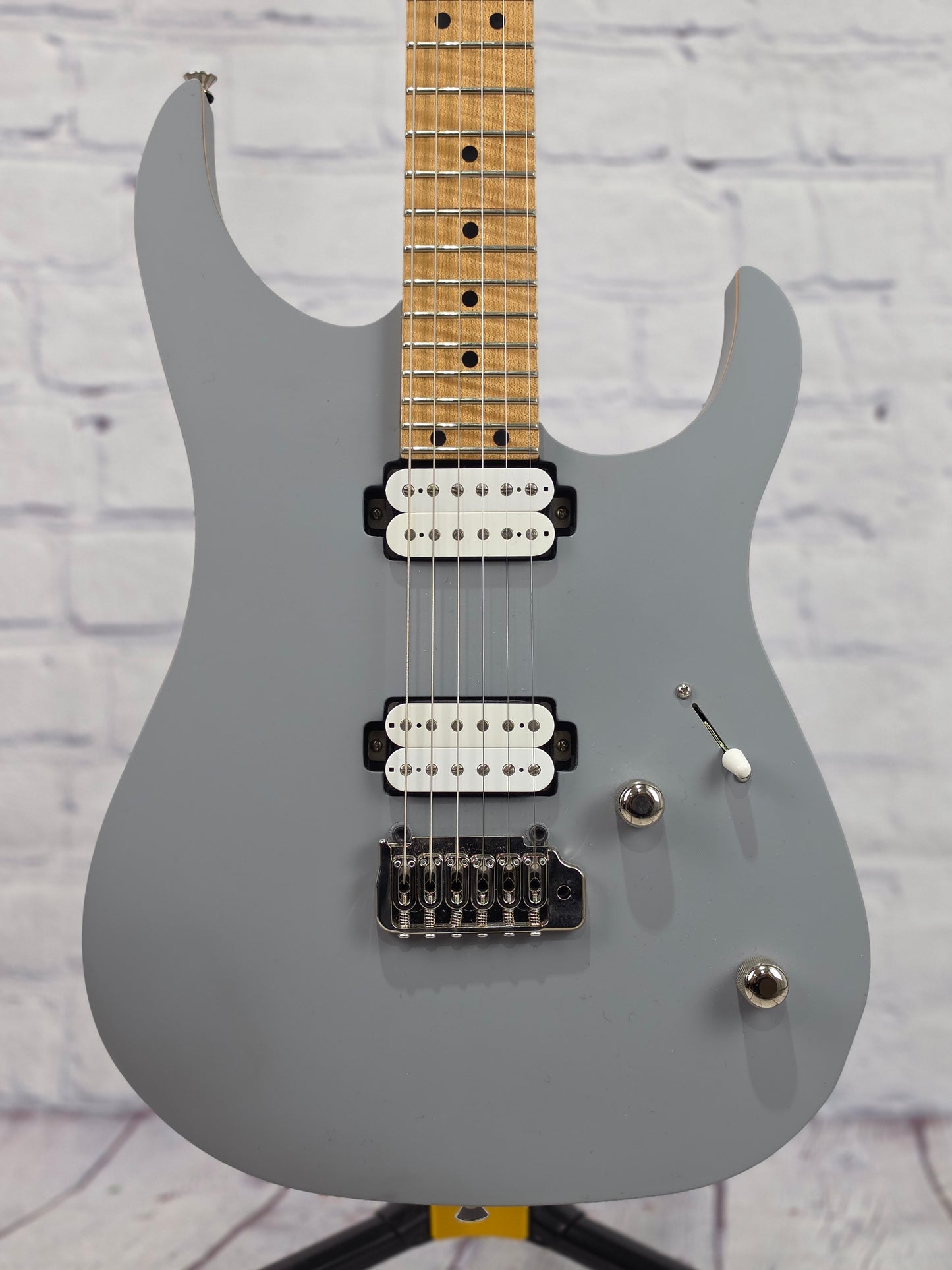 USED LSL Instruments XT4 6 String Electric Guitar Nardo Grey
