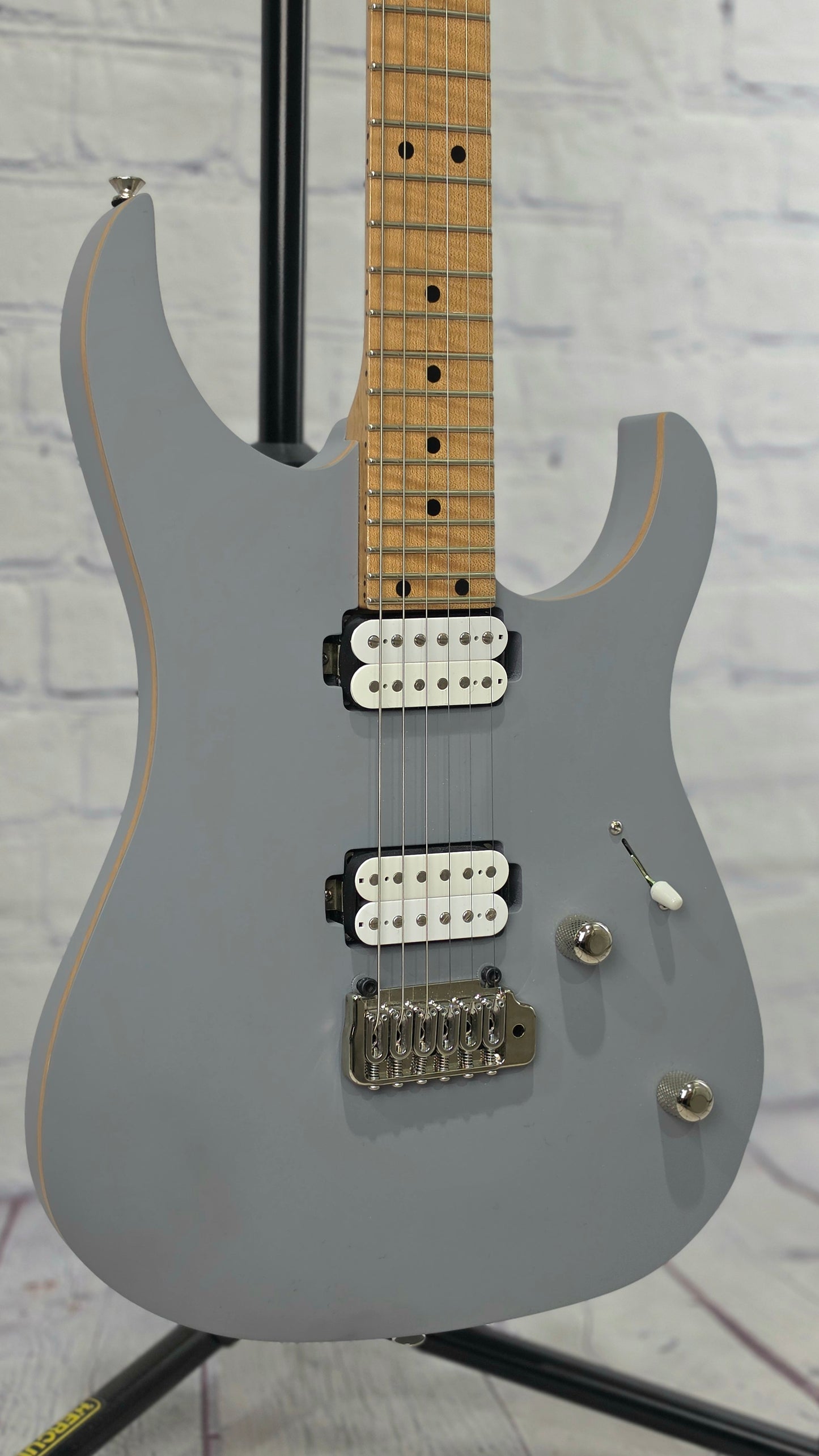 USED LSL Instruments XT4 6 String Electric Guitar Nardo Grey