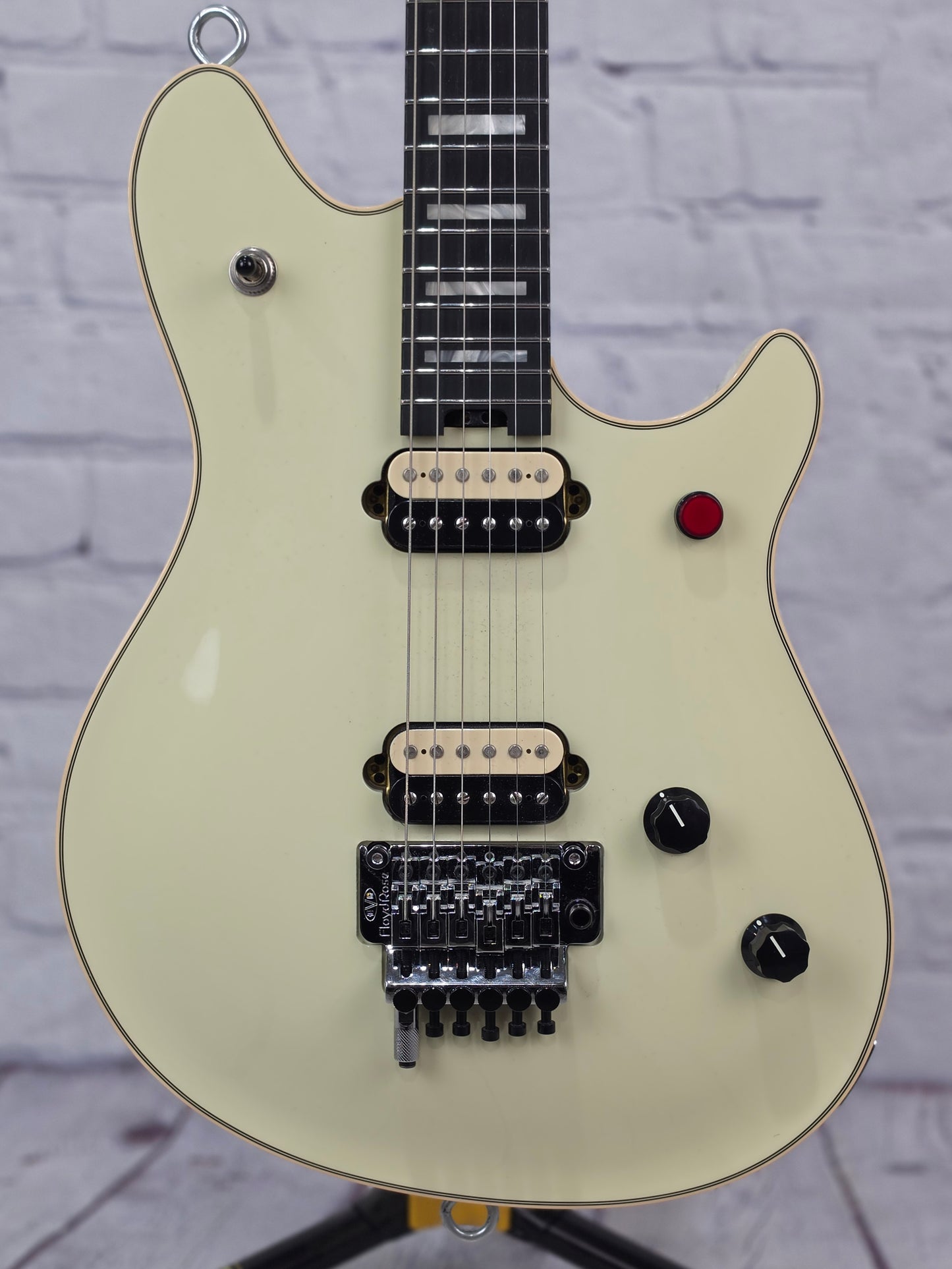 USED EVH Guitars Wolfgang USA Edward Van Halen Signature 6 String Electric Guitar Gloss Ivory