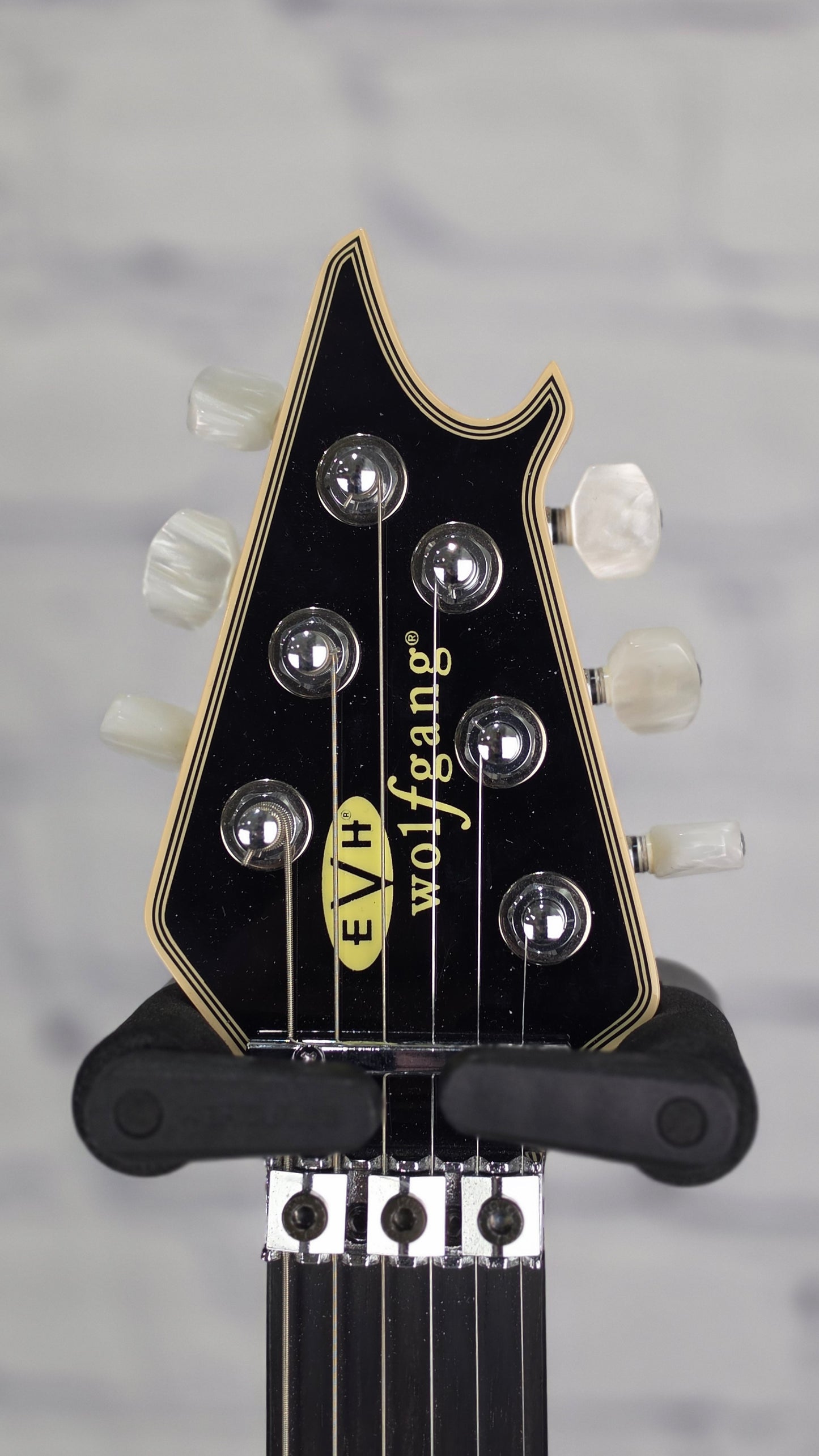 USED EVH Guitars Wolfgang USA Edward Van Halen Signature 6 String Electric Guitar Gloss Ivory