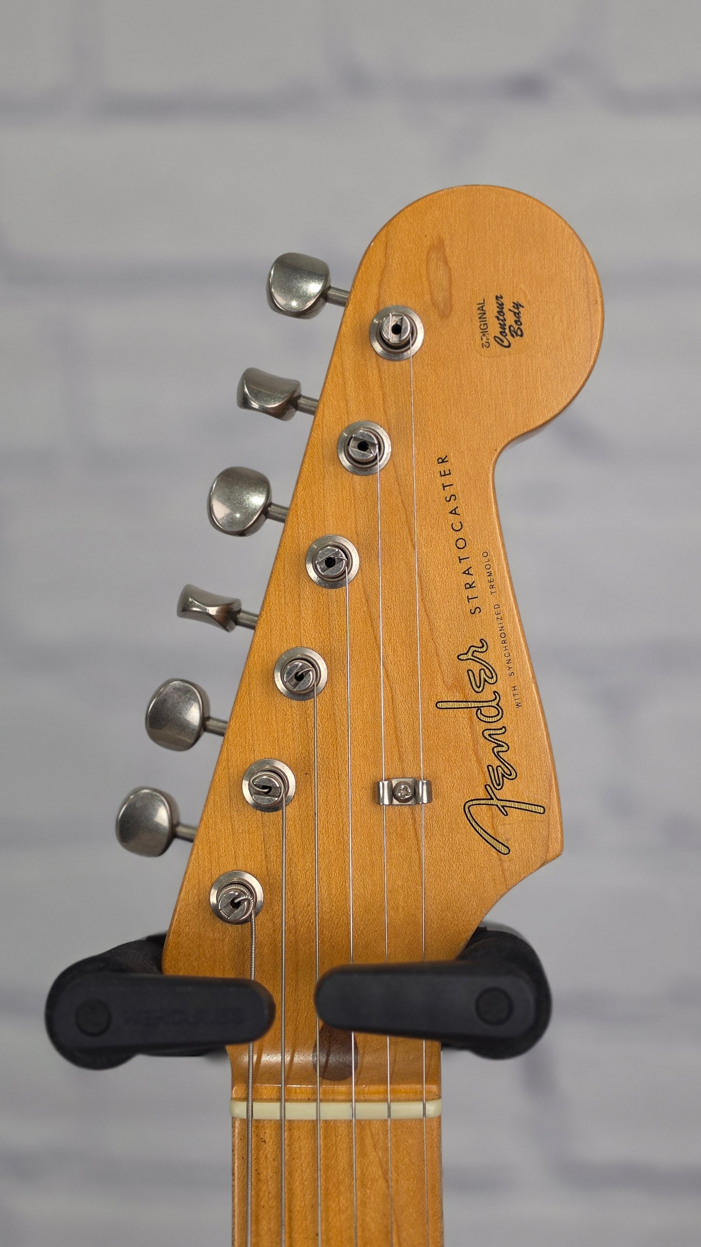 USED Fender Custom Shop 1956 Stratocaster Relic 6 String Electric Guitar Closet Classic Fiesta Red