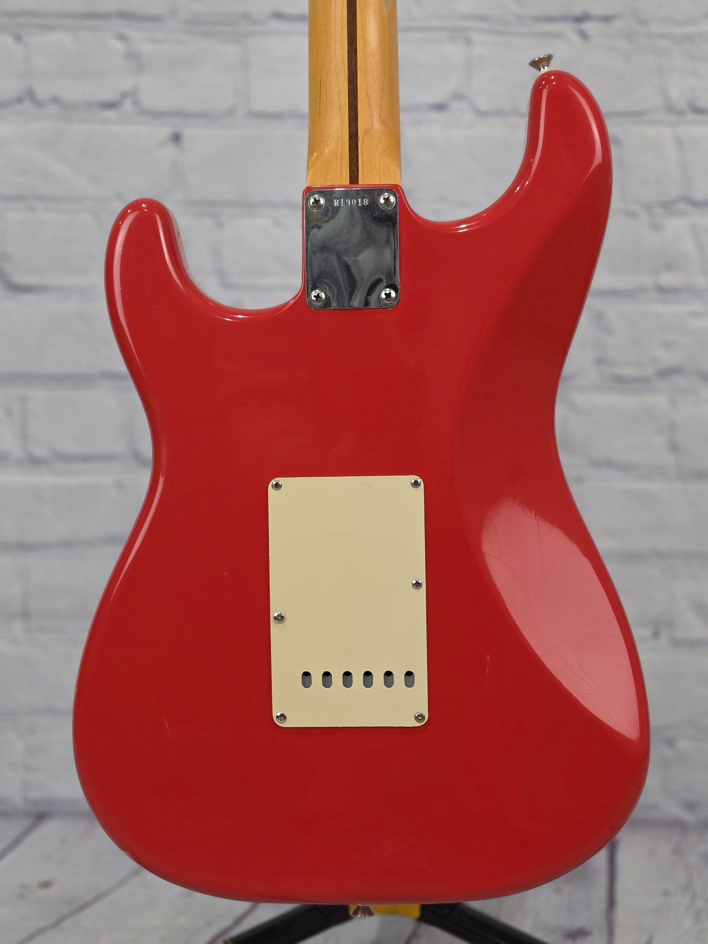 USED Fender Custom Shop 1956 Stratocaster Relic 6 String Electric Guitar Closet Classic Fiesta Red