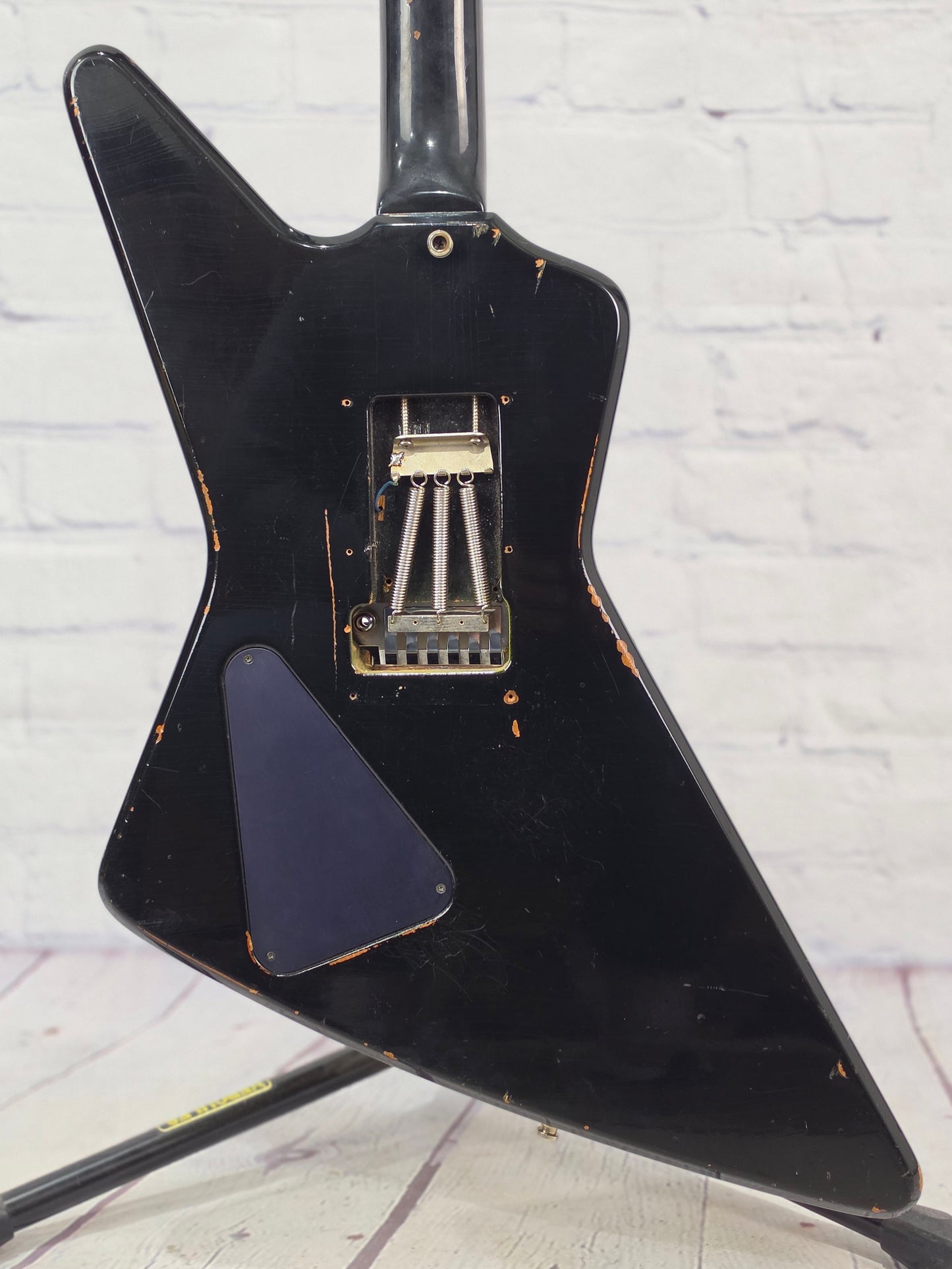 USED Hamer USA Blitz Custom Mick Mars 6 String Electric Guitar Yellow and Black Tiger Stripes 1984