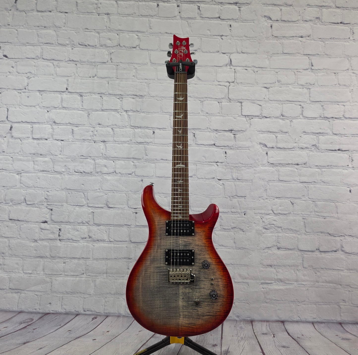 DEMO Paul Reed Smith PRS SE Custom 24-08 Electric Guitar Charcoal Cherry Burst
