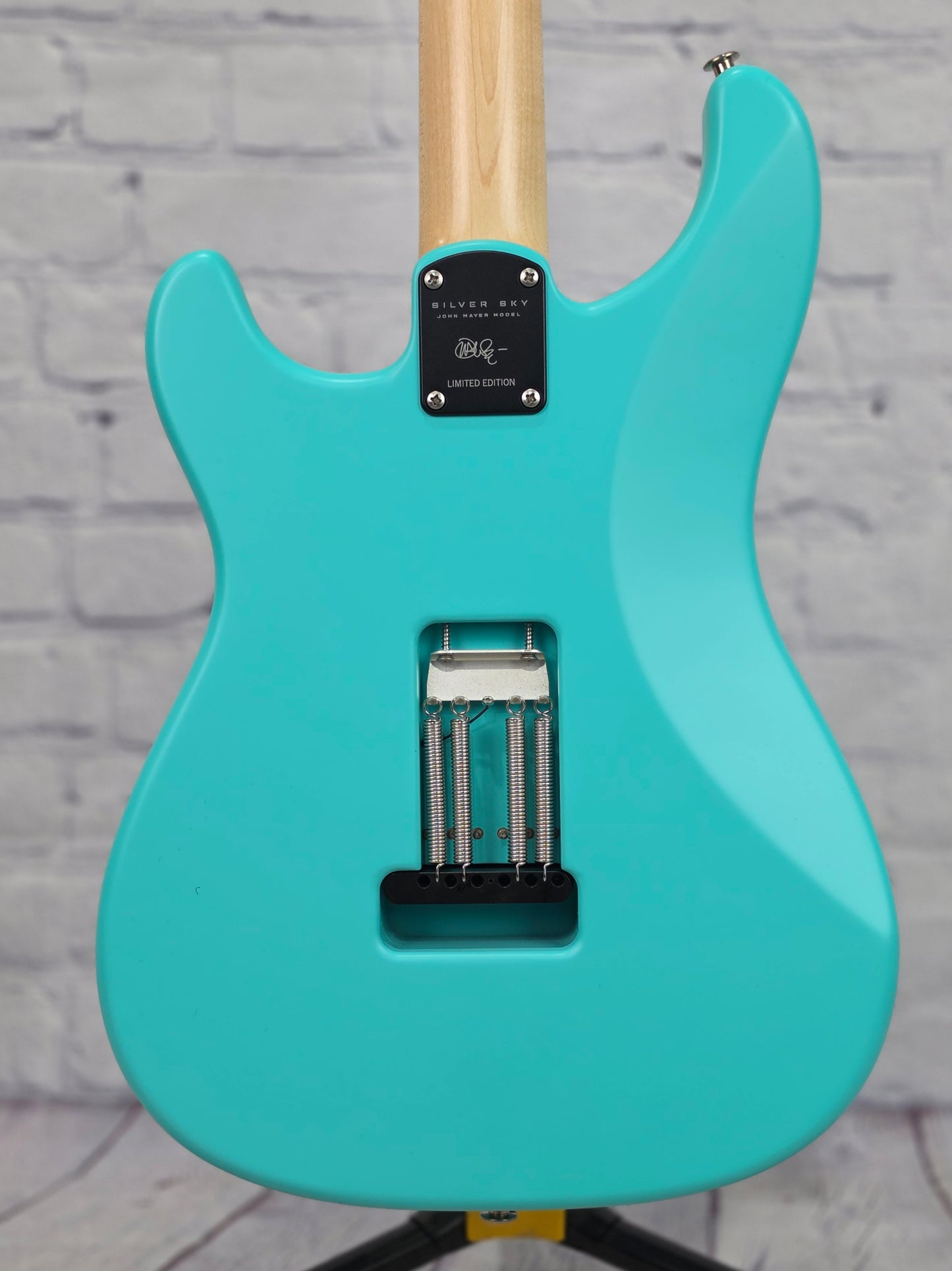 Paul Reed Smith PRS Guitars Silver Sky Limited Edition 6 String Electric Guitar Wild Blue