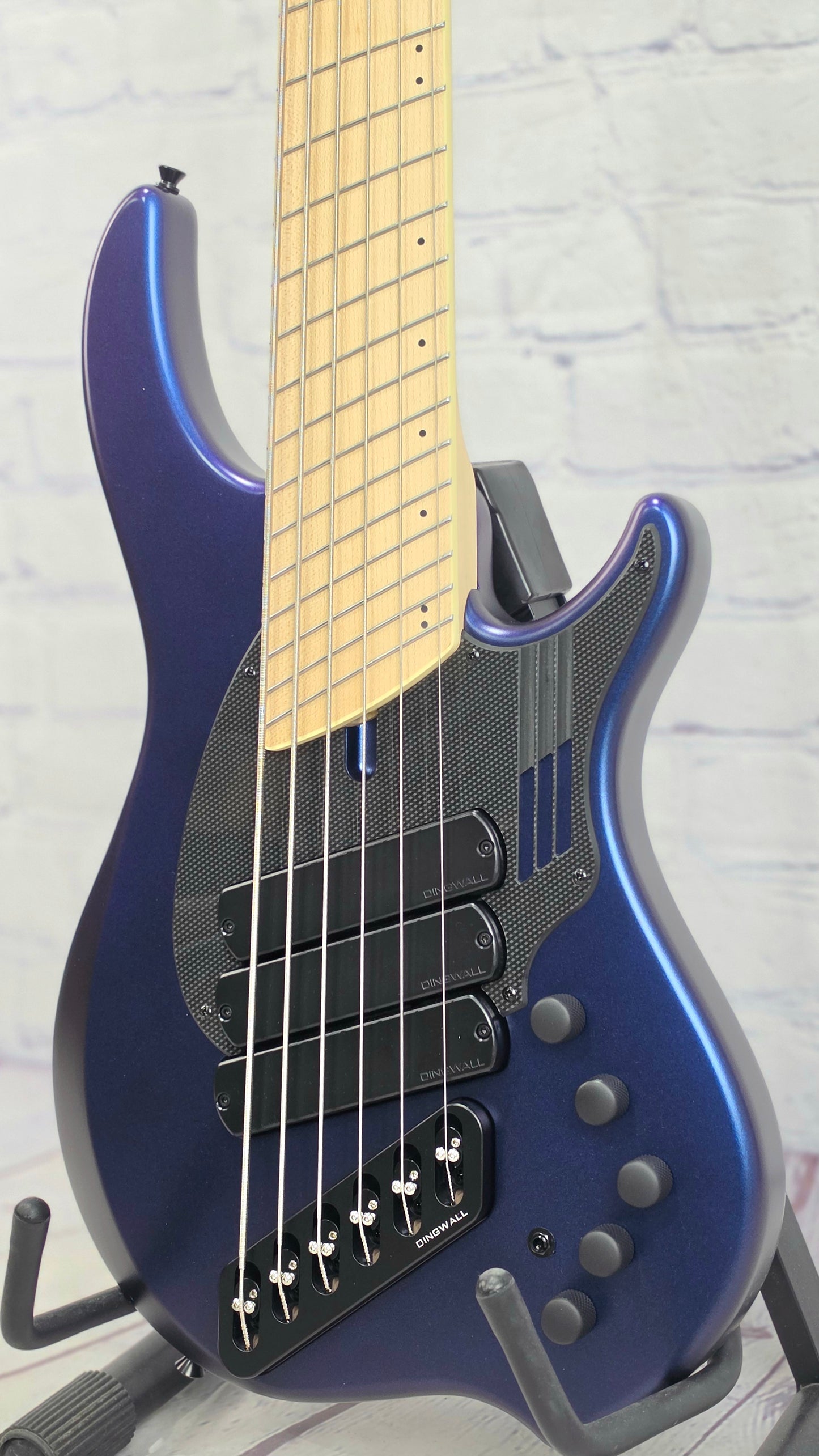 Dingwall Guitars NG3 MBP Nolly 6 String Bass Guitar Matte Blue-To-Purple Colorshift