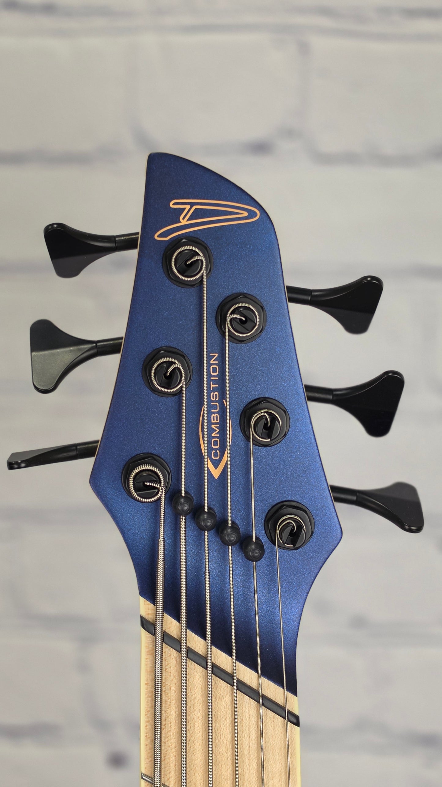 Dingwall Guitars NG3 MBP Nolly 6 String Bass Guitar Matte Blue-To-Purple Colorshift