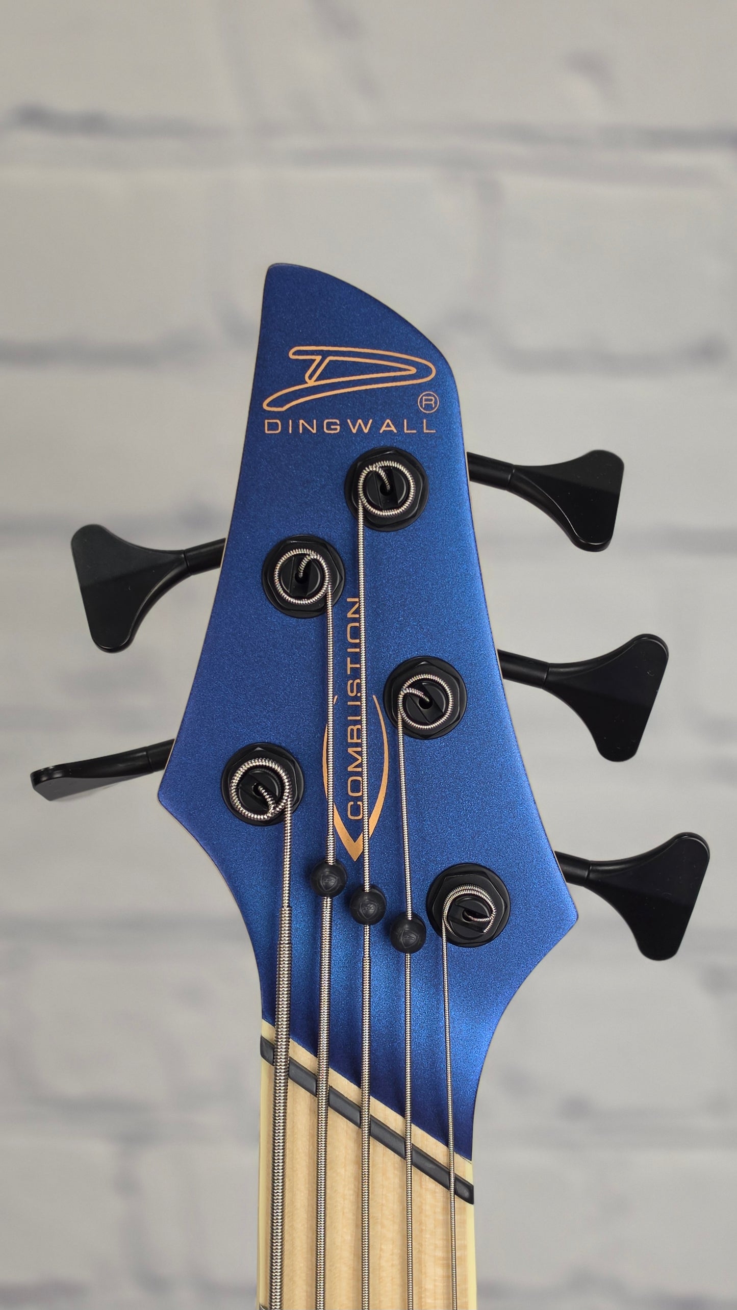 Dingwall Guitars NG3 MBP Nolly 5 String Bass Guitar Matte Blue-To-Purple Colorshift