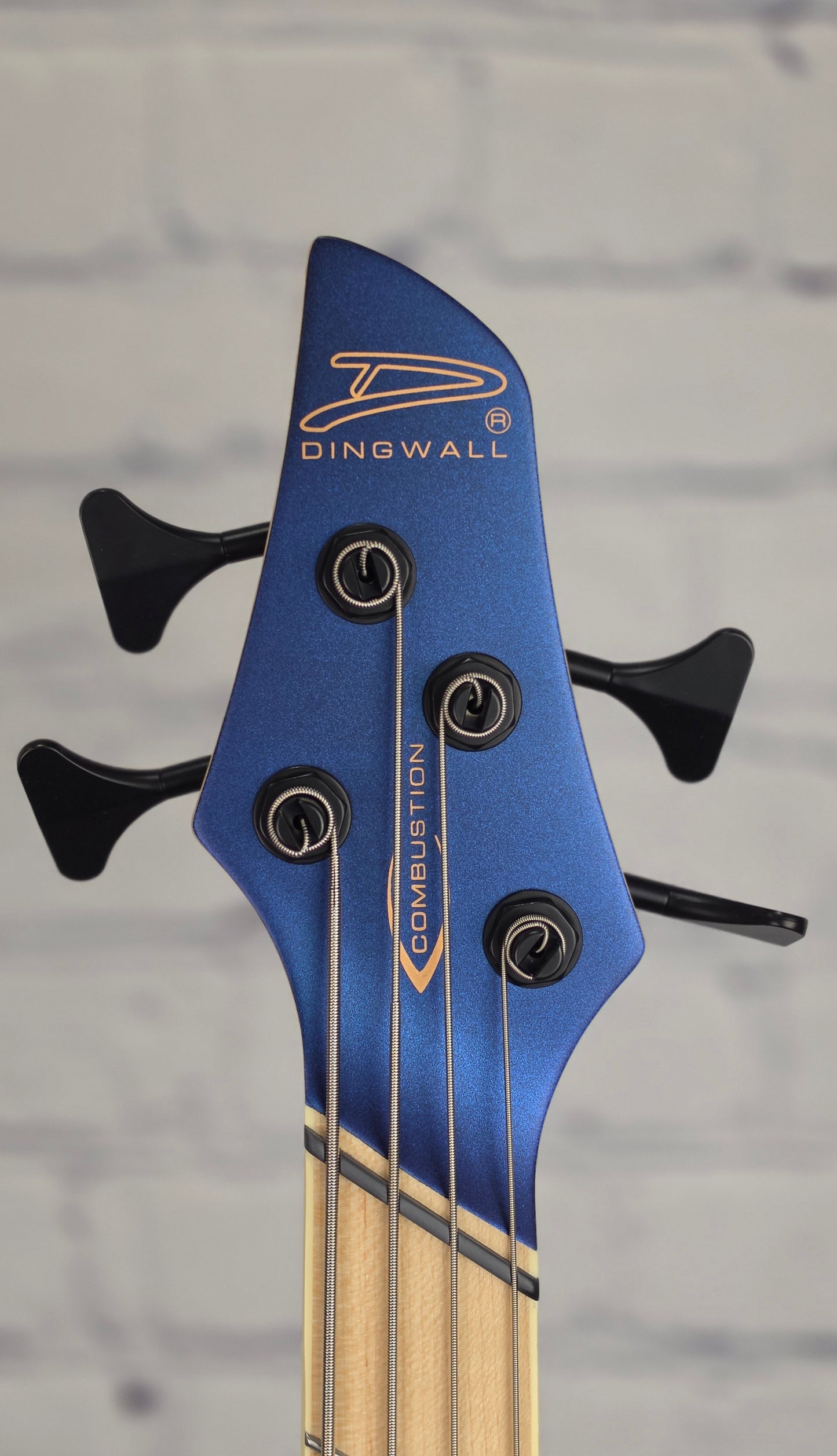 Dingwall Guitars NG3 MBP Nolly 4 String Bass Guitar Matte Blue-To-Purple Colorshift