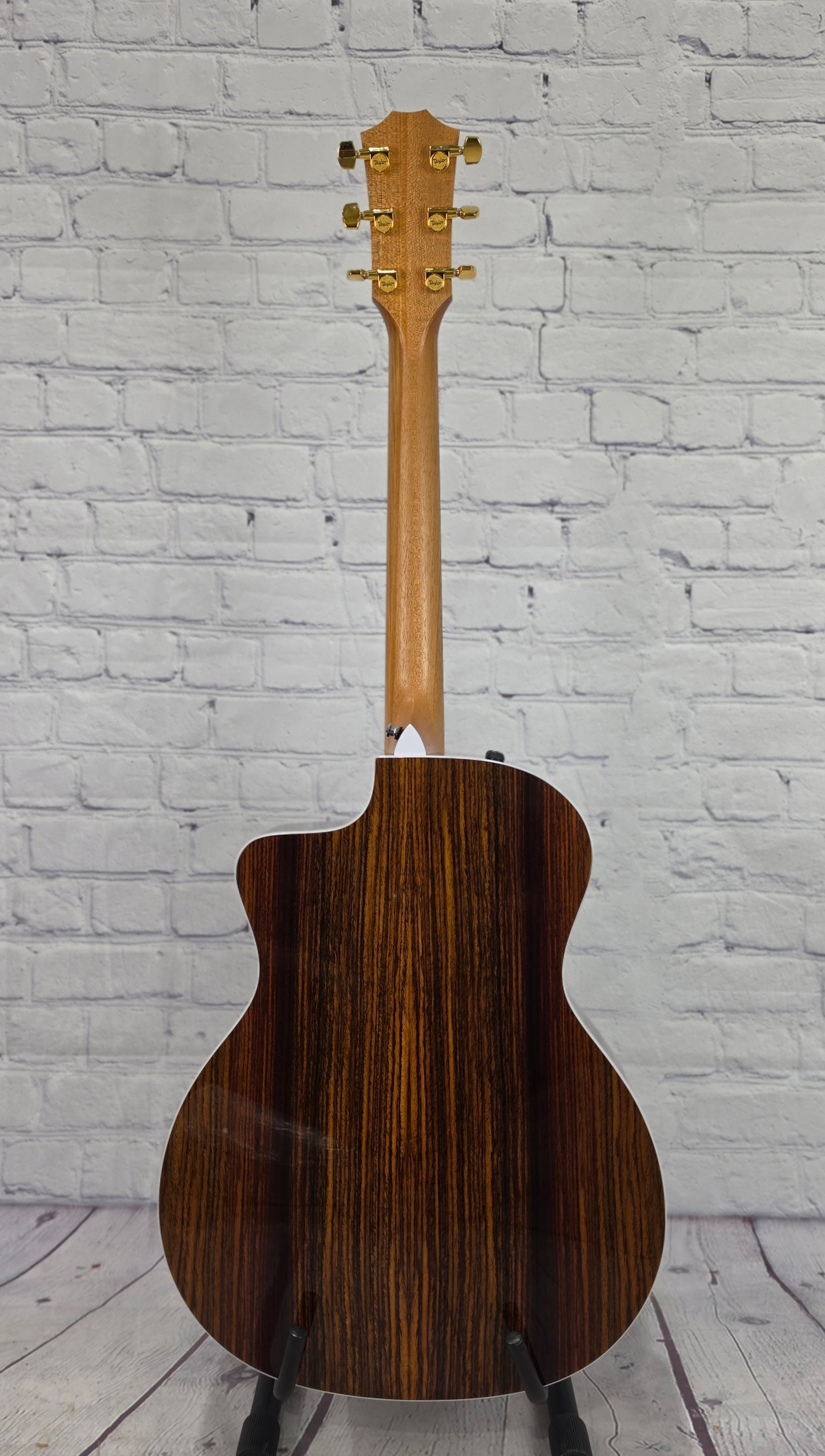 USED Taylor Guitars Sunset Blvd 214CE DLX SEB 6 String Acoustic Guitar Shaded Edgeburst