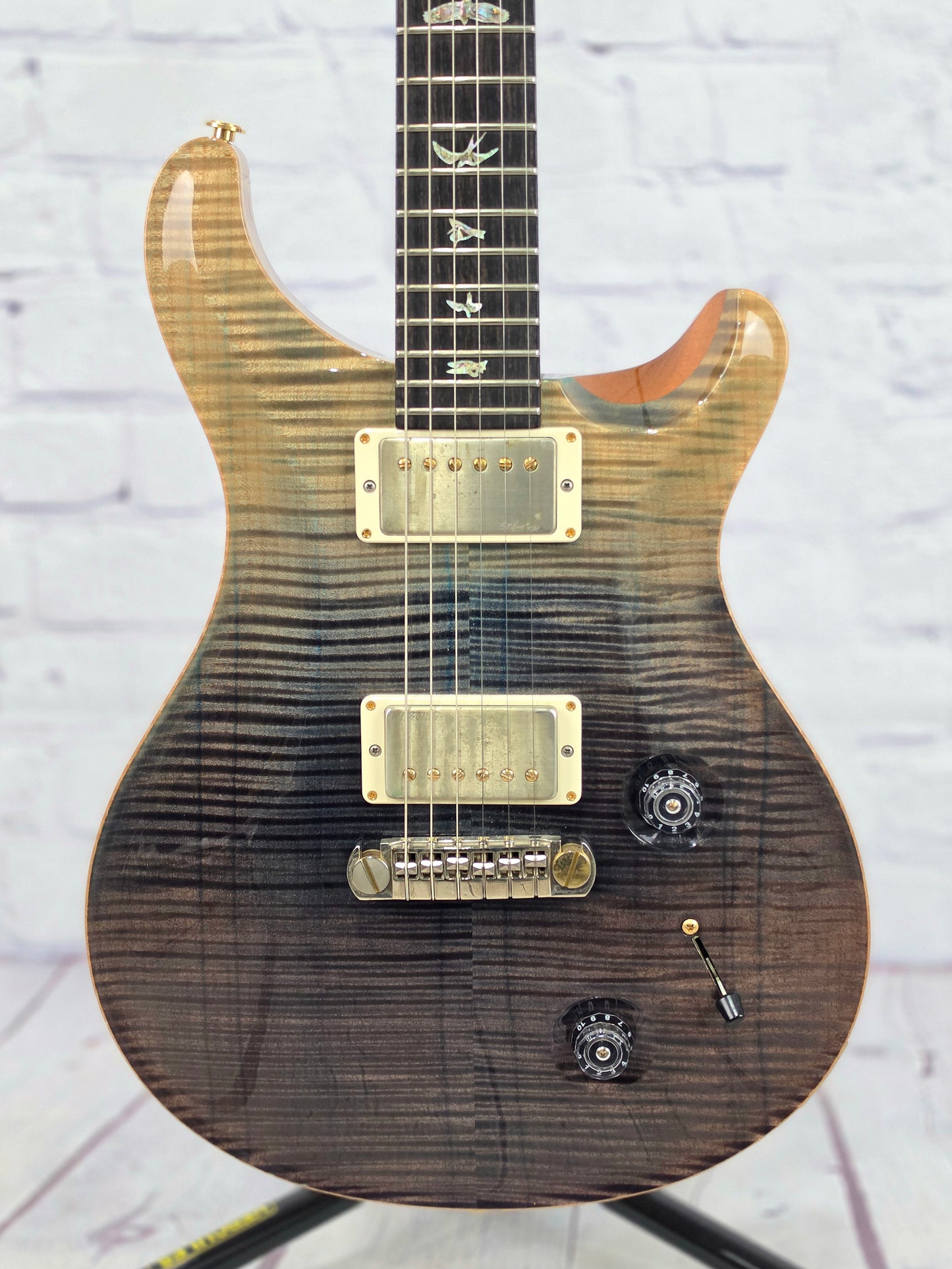 USED Paul Reed Smith PRS Guitars Custom 22 Artist Package 6 String Electric Guitar Blue Fade Indian Rosewood Neck