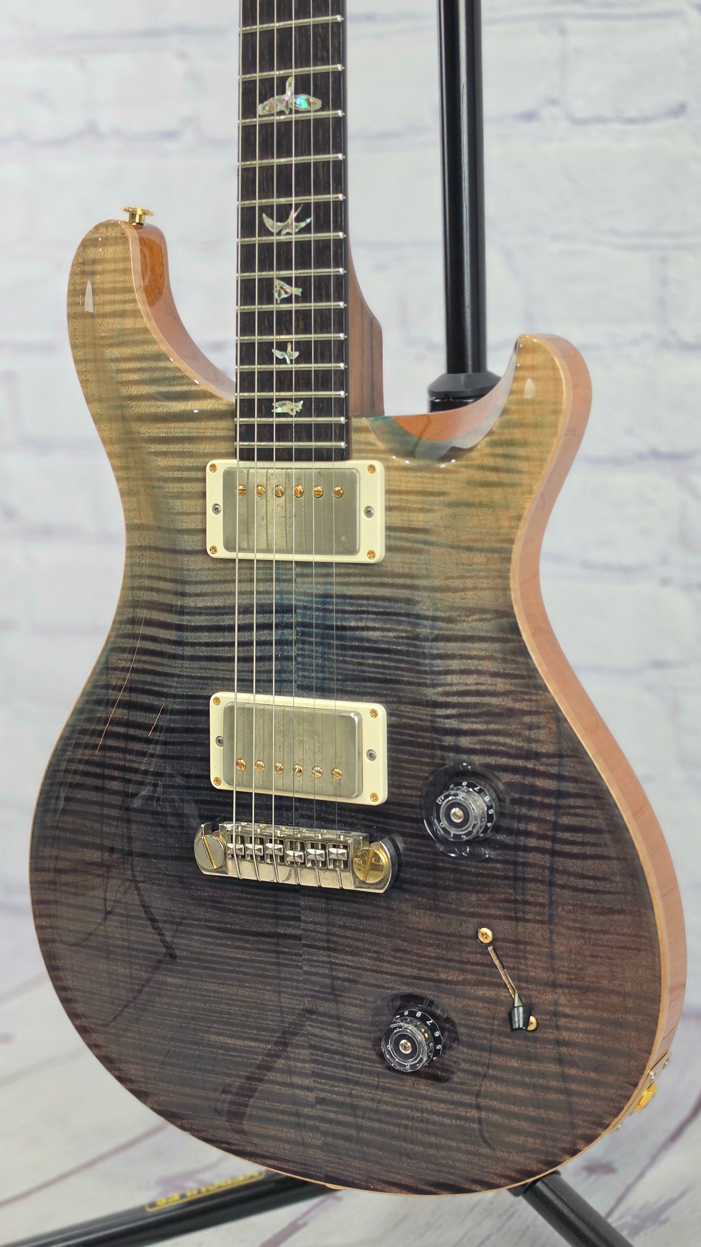 USED Paul Reed Smith PRS Guitars Custom 22 Artist Package 6 String Electric Guitar Blue Fade Indian Rosewood Neck