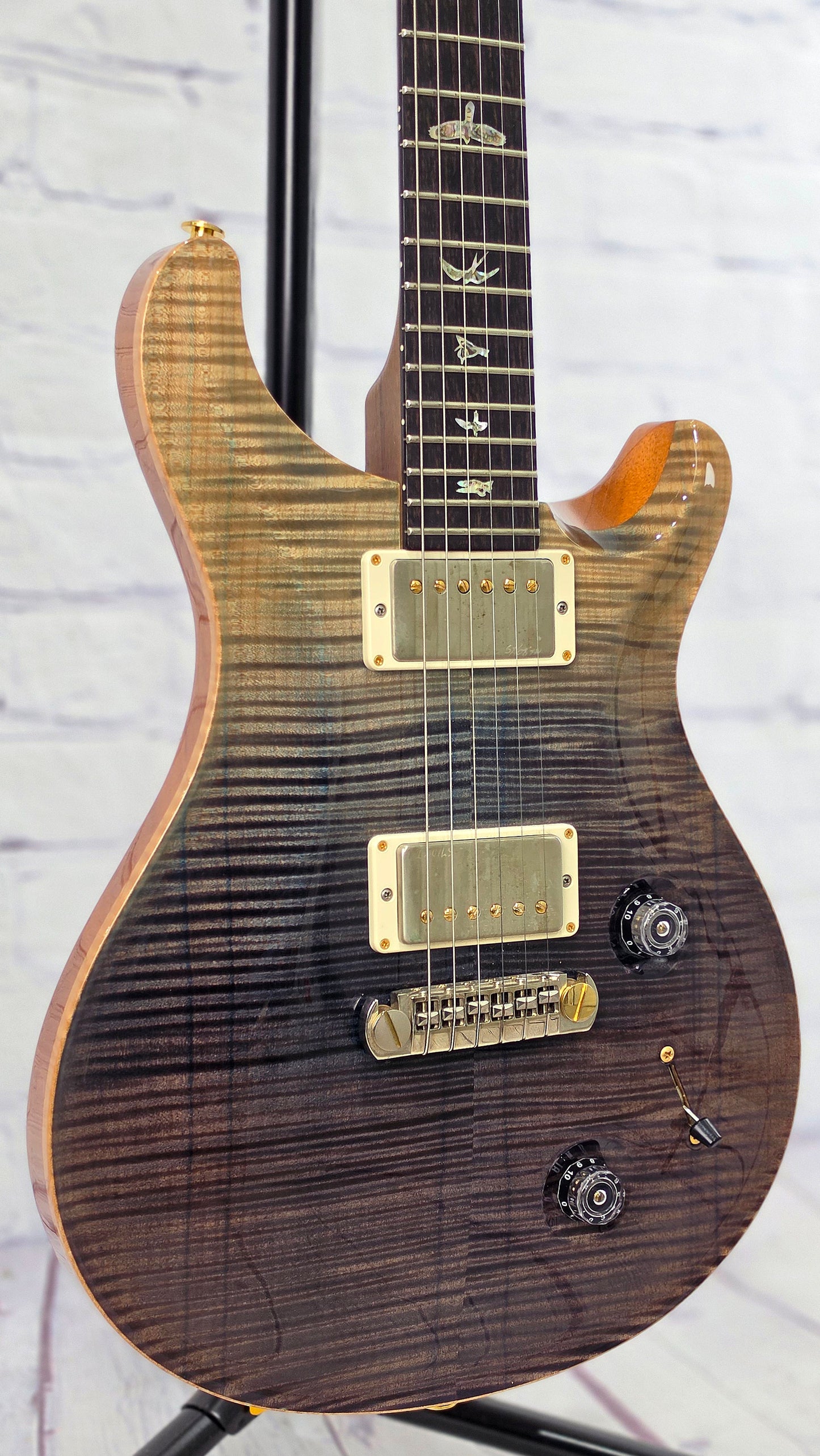 USED Paul Reed Smith PRS Guitars Custom 22 Artist Package 6 String Electric Guitar Blue Fade Indian Rosewood Neck