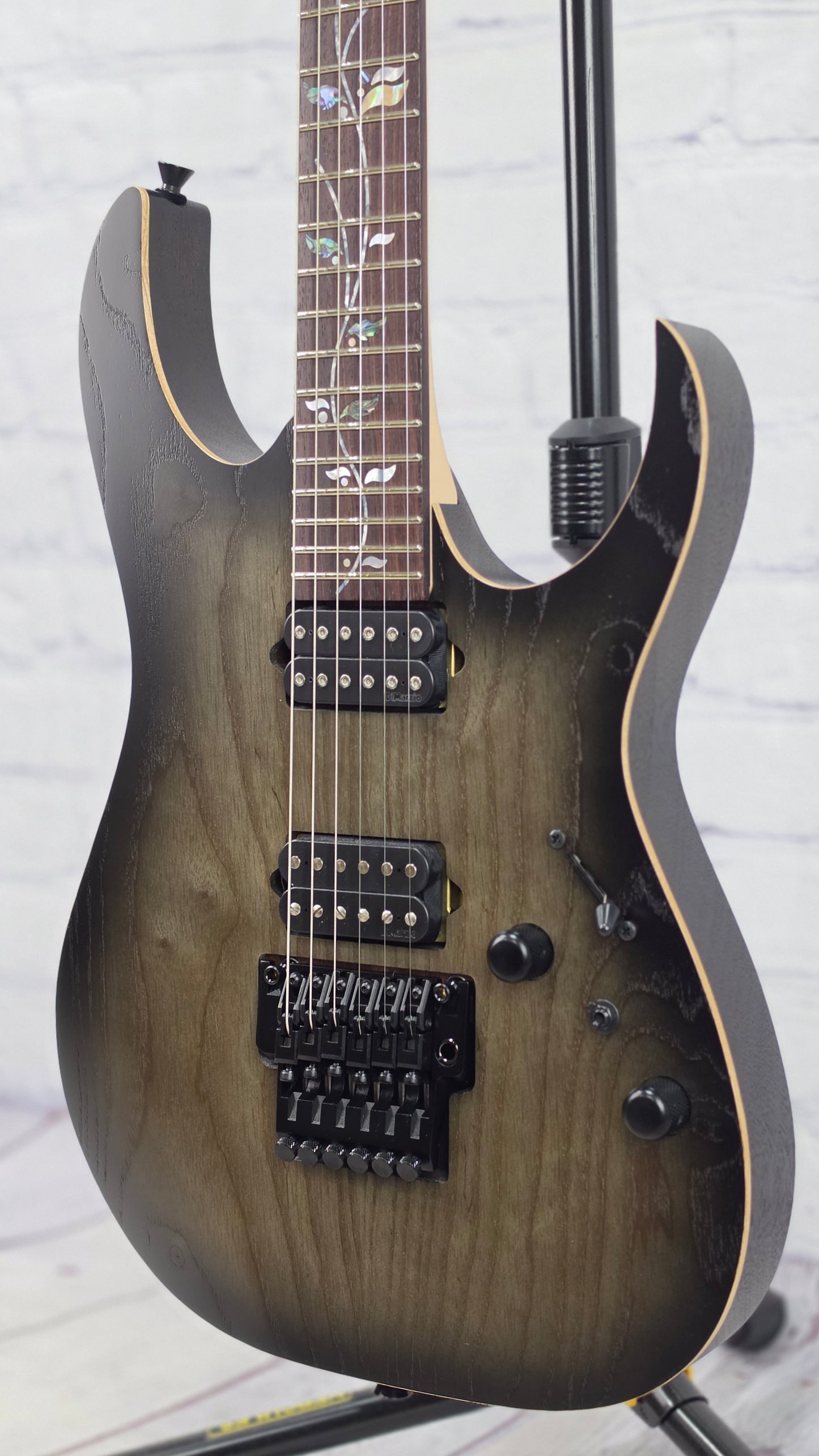 Ibanez J Custom RG8620AH AGF 6 String Electric Guitar Anvil Grey Burst Flat