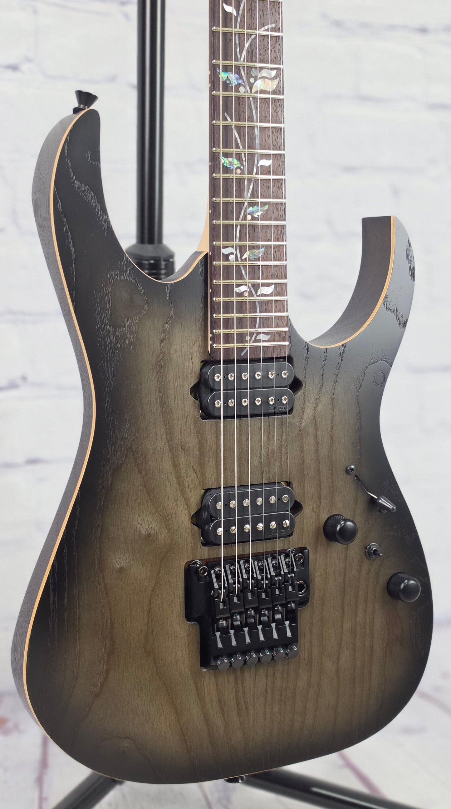 Ibanez J Custom RG8620AH AGF 6 String Electric Guitar Anvil Grey Burst Flat