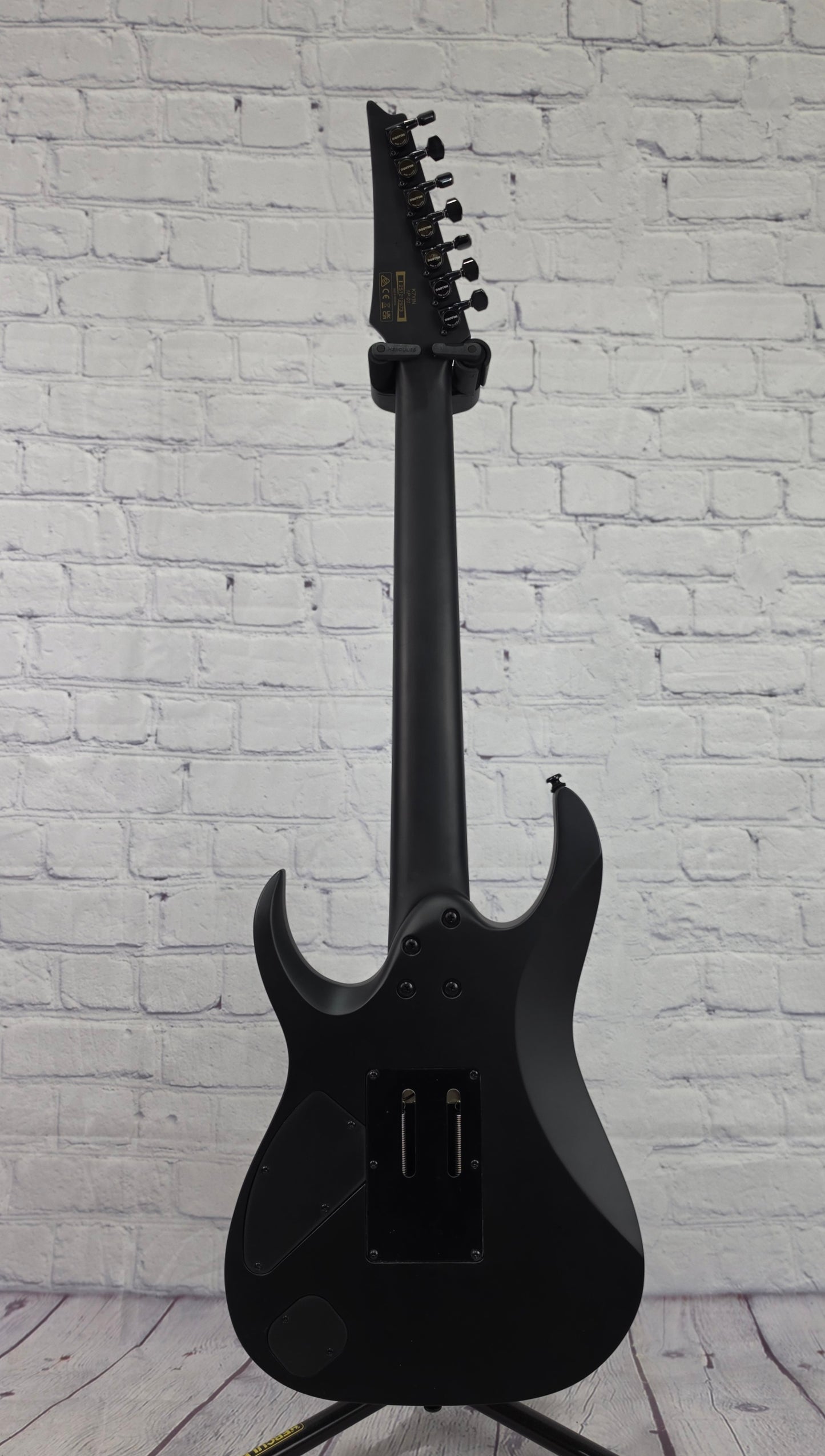 Ibanez K7 Korn K7YIN Munky Signature 7 String Electric Guitar Black