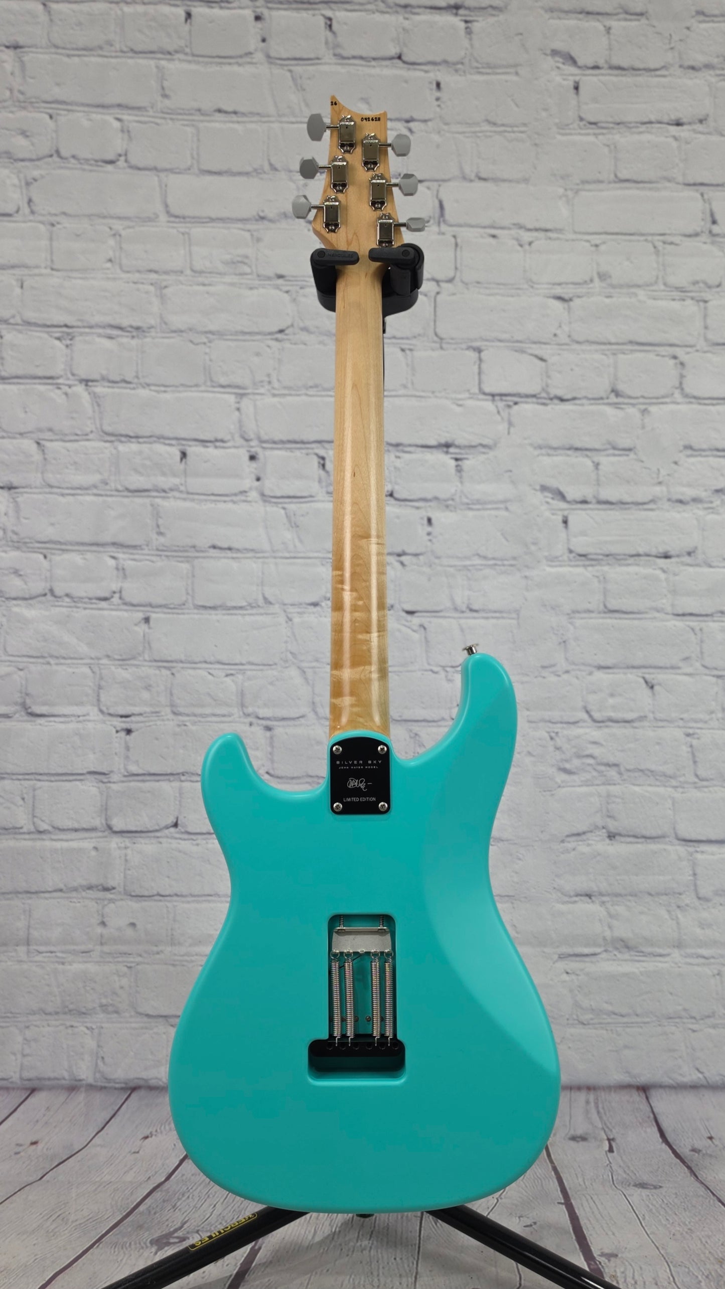 Paul Reed Smith PRS Guitars Silver Sky Limited Edition 6 String Electric Guitar Wild Blue