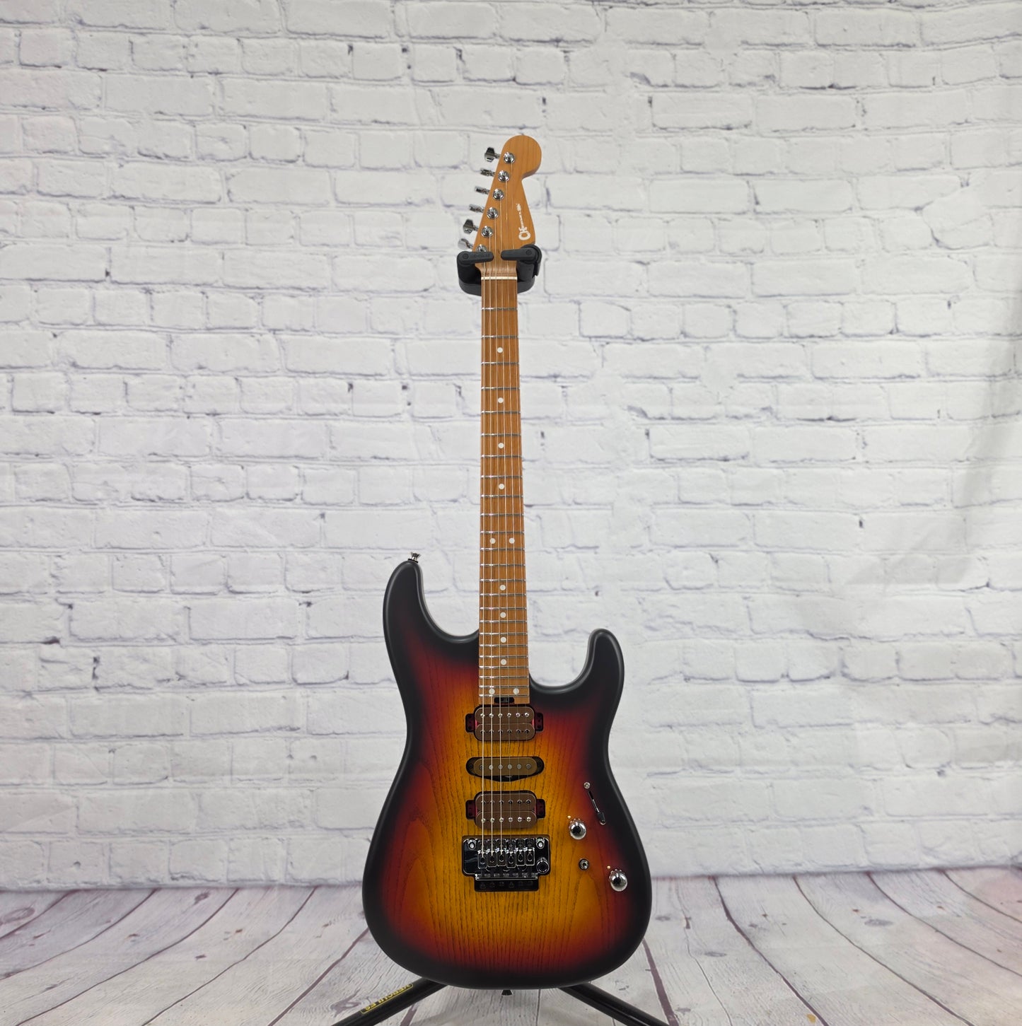 Charvel Guitars Guthrie Govan Signature MJ San Dimas SD24 CM 6 String Electric Guitar 3 Tone Sunburst