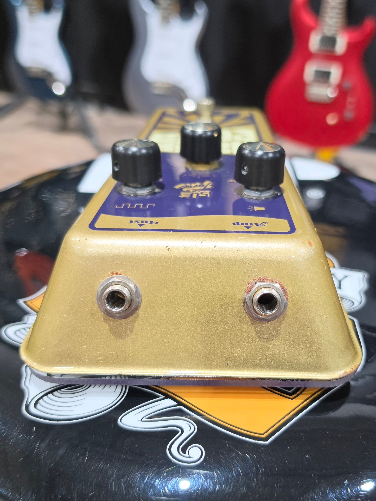USED Isle of Tone Haze 69 Fuzz Pedal Big Premium Package