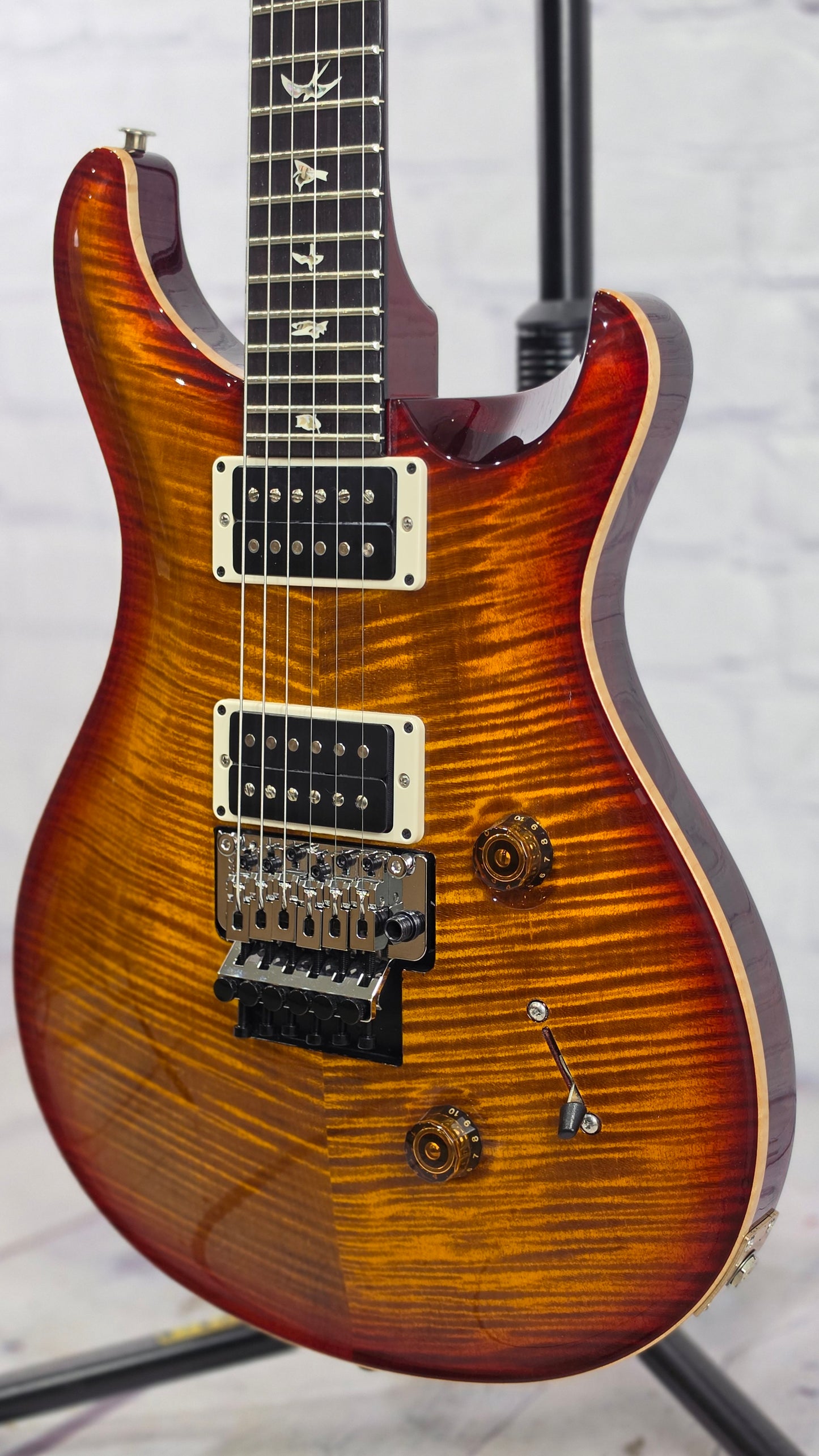 Paul Reed Smith PRS Guitars Custom 24 Floyd 10 Top 6 String Electric Guitar Dark Cherry Sunburst