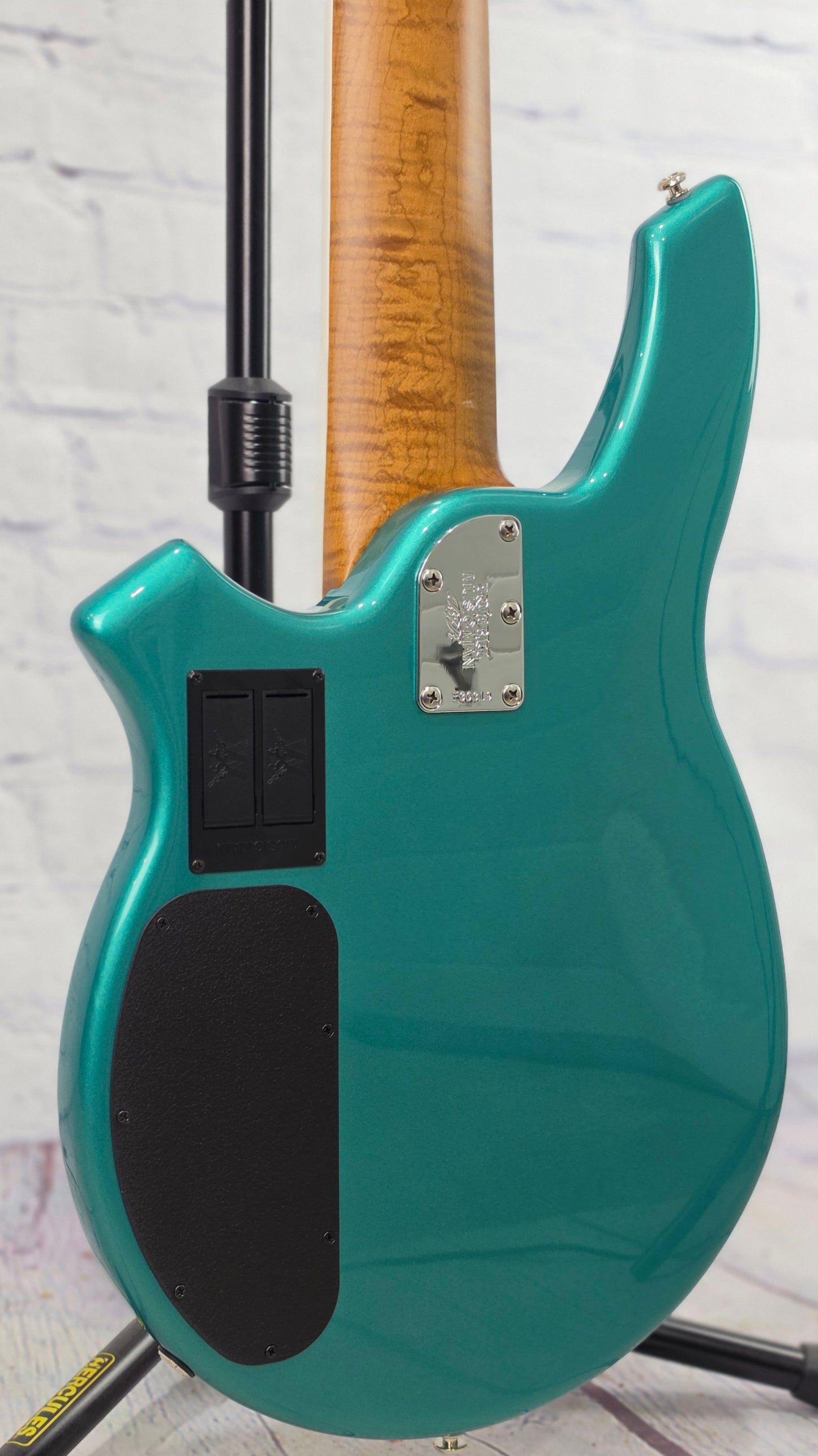 USED Ernie Ball Music Man BFR Bongo HH 6 String Bass Grabber Green Limited Edition