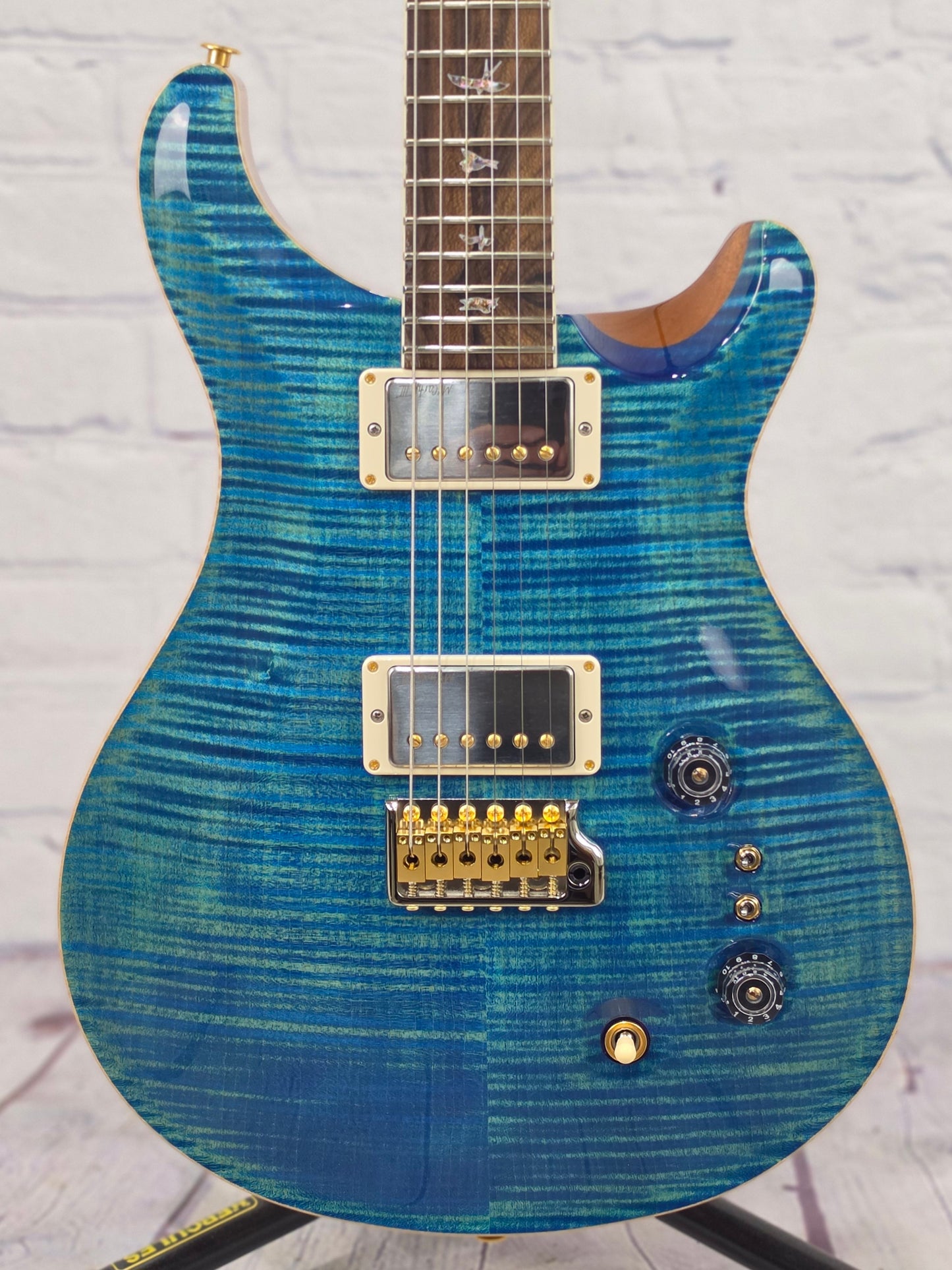 Paul Reed Smith PRS Guitars Wood Library McCarty 6 String Electric Guitar 10 Top Arctic Blue Natural Back 408 Switching