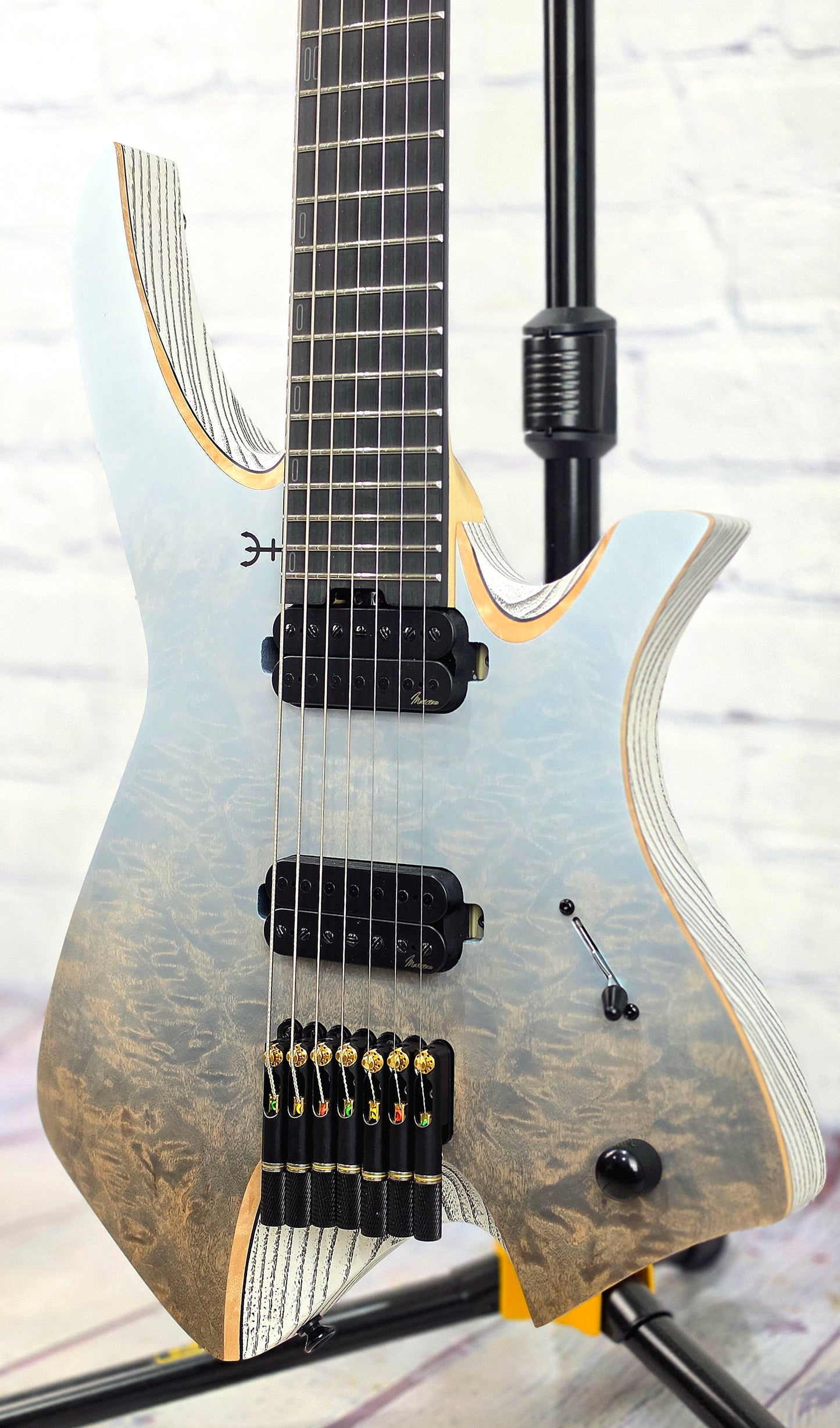 Infinia Guitars Neptune Headless 26.5" 7 String Electric Guitar Lunar White Quilt Maple