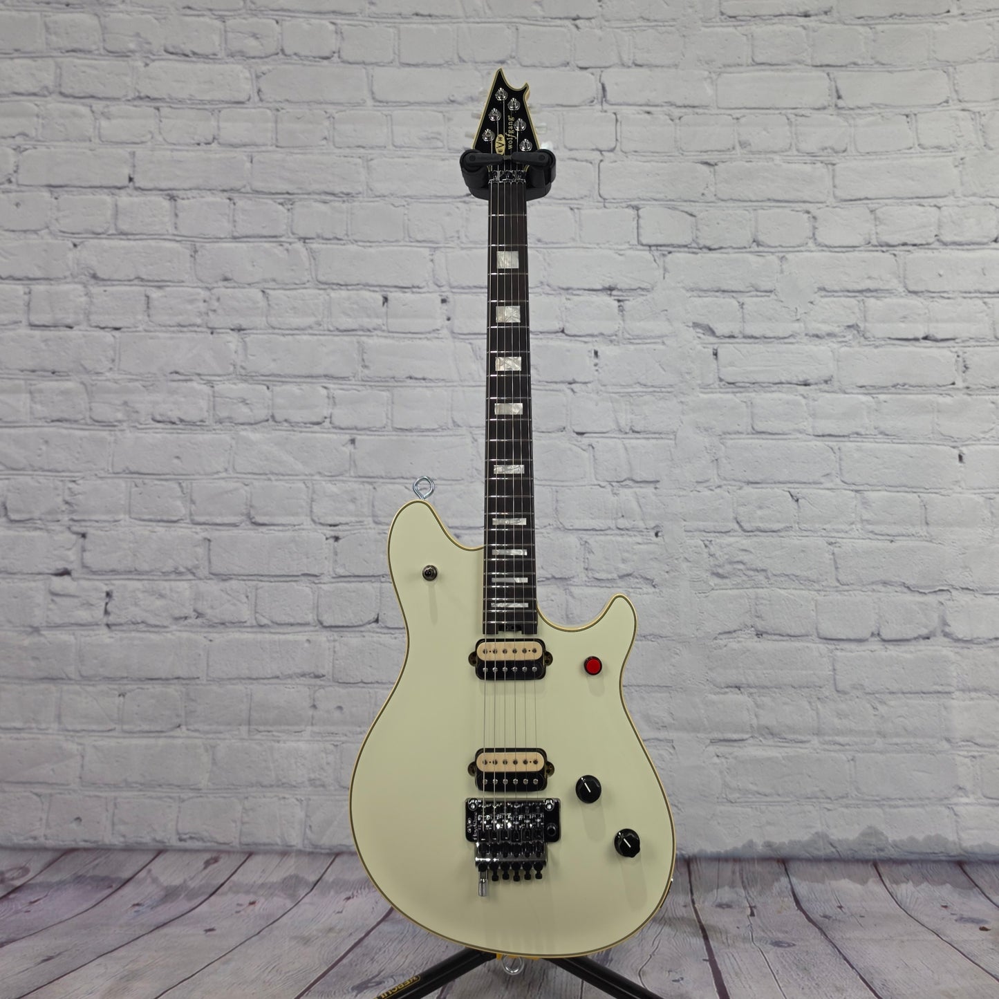 EVH Guitars MIJ Series EVH Signature Wolfgang 6 String Electric Guitar
