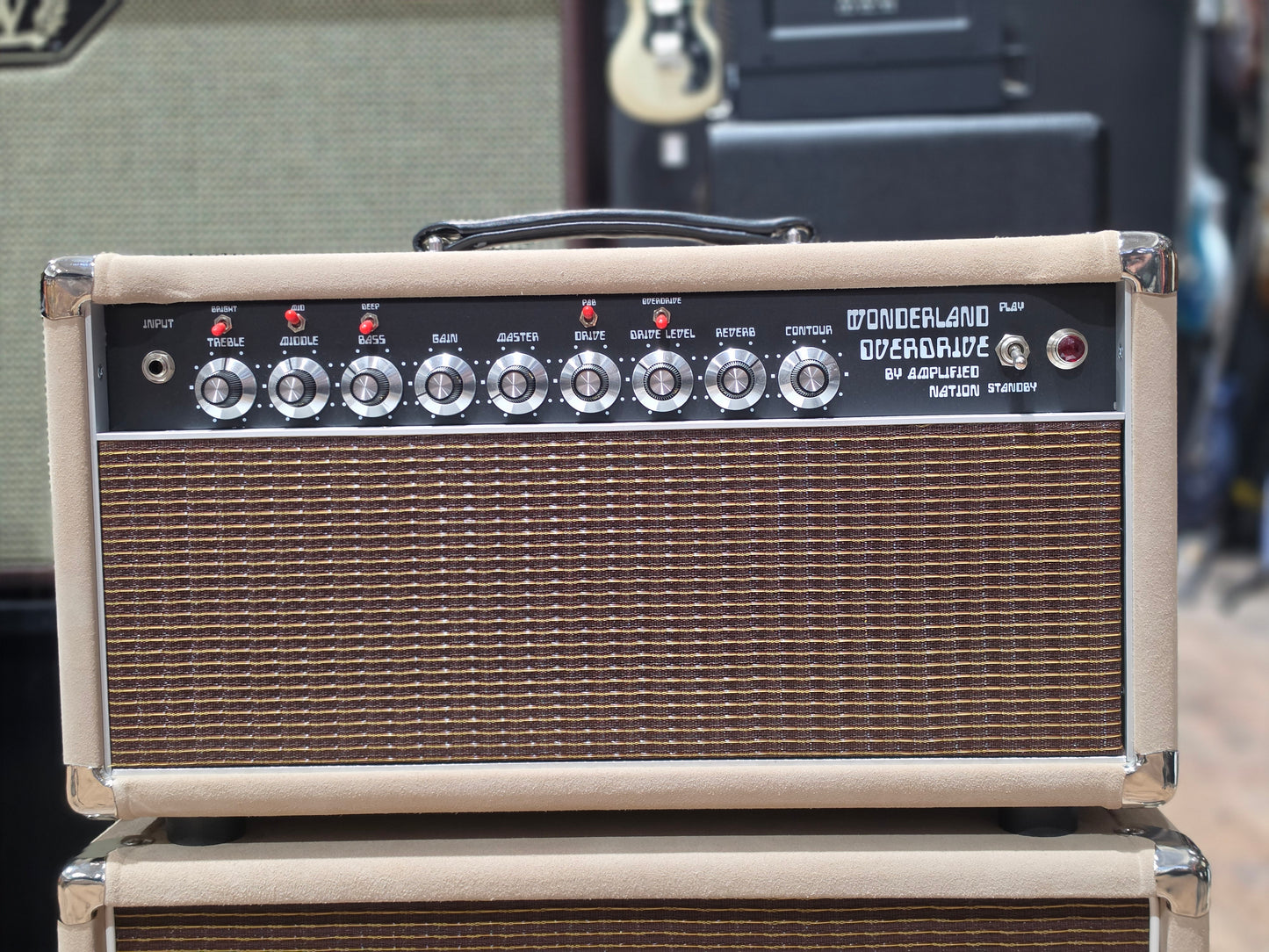 USED Amplified Nation Wonderland Overdrive V2 Tube Amp Head and 1x12 Cabinet Ivory Suede