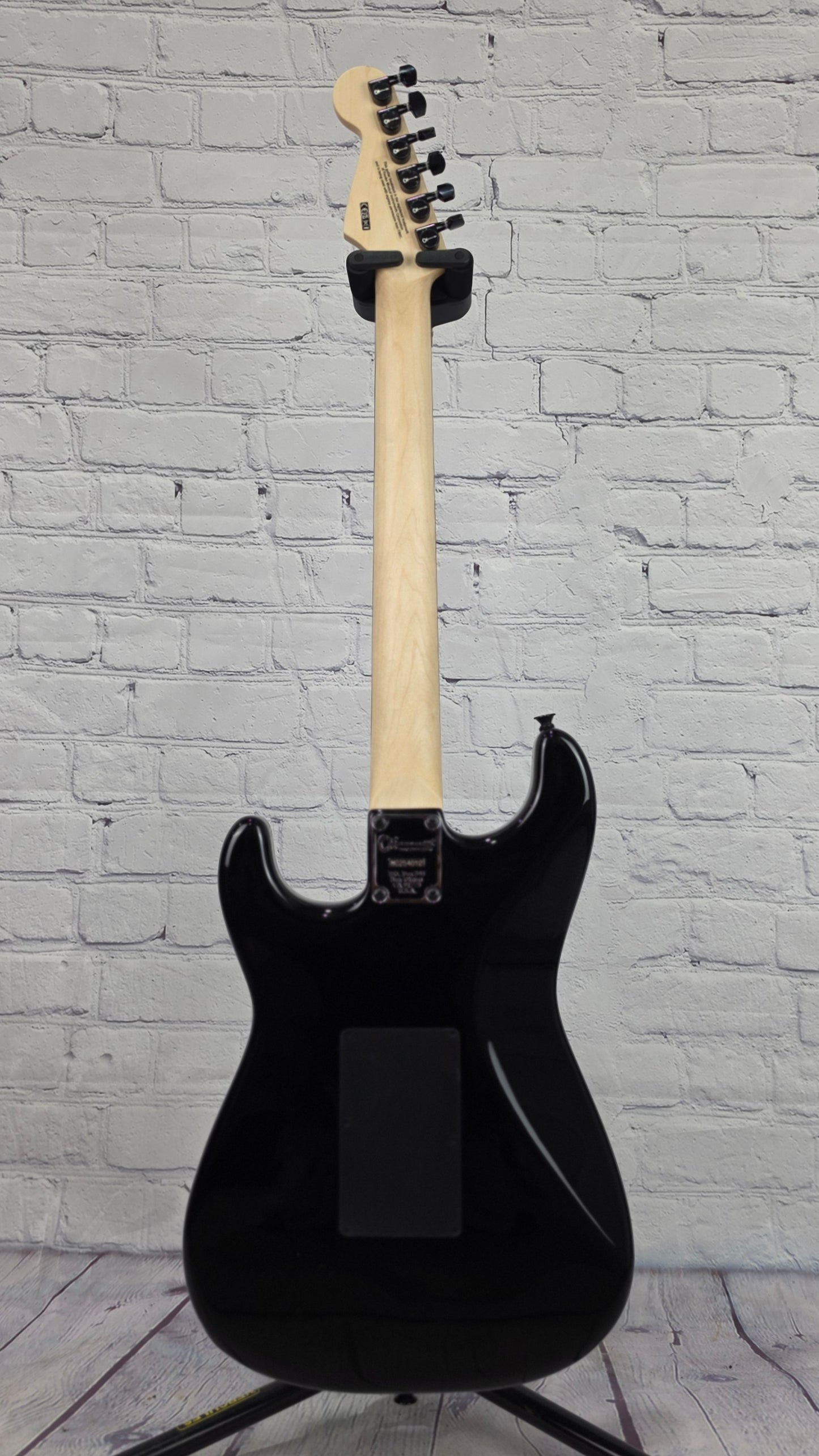 Charvel Pro-Mod So-Cal Style 1 HH FR 6 String Electric Guitar Three-Tone Sunburst