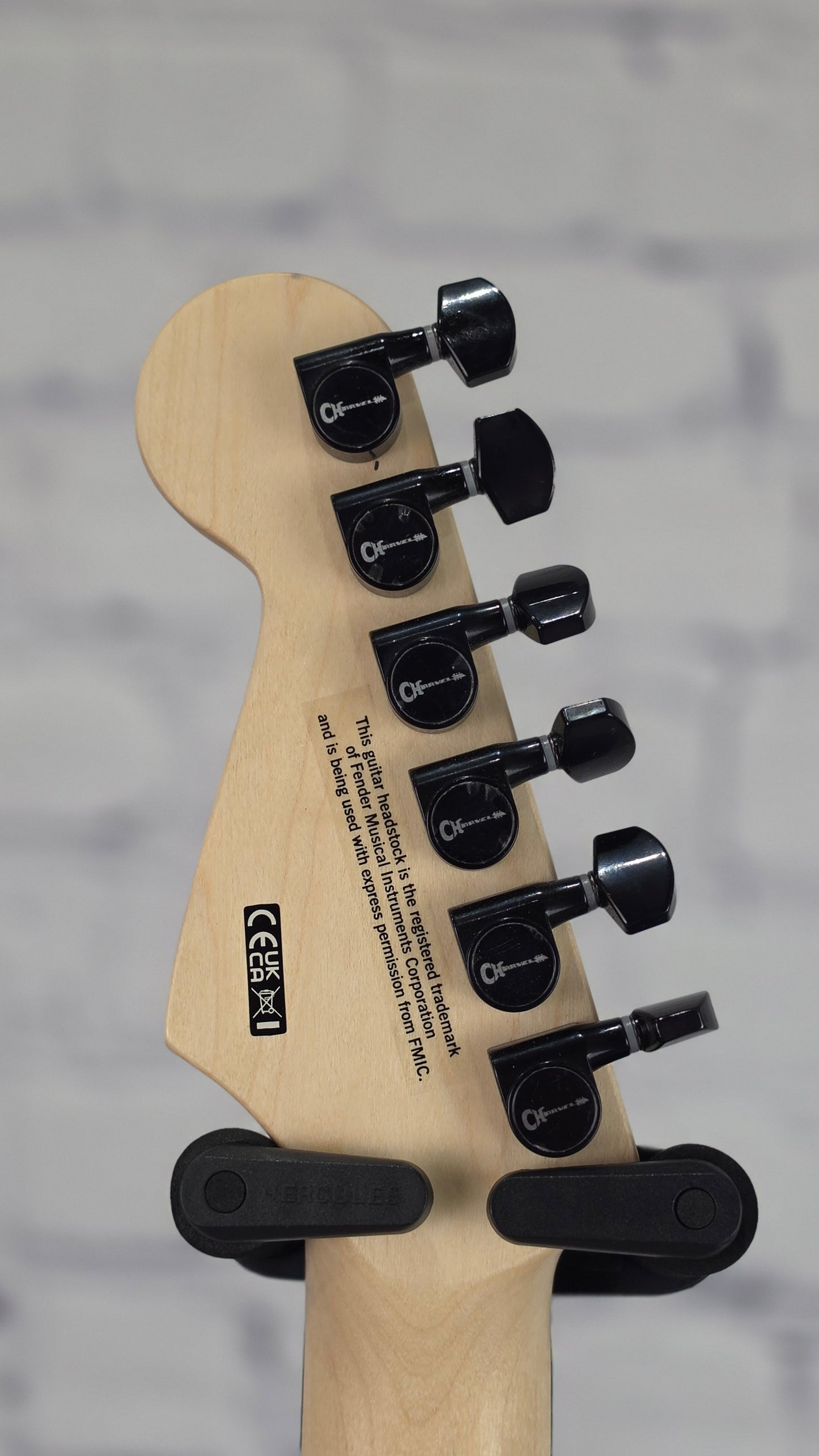 Charvel Pro-Mod So-Cal Style 1 HH FR 6 String Electric Guitar Three-Tone Sunburst