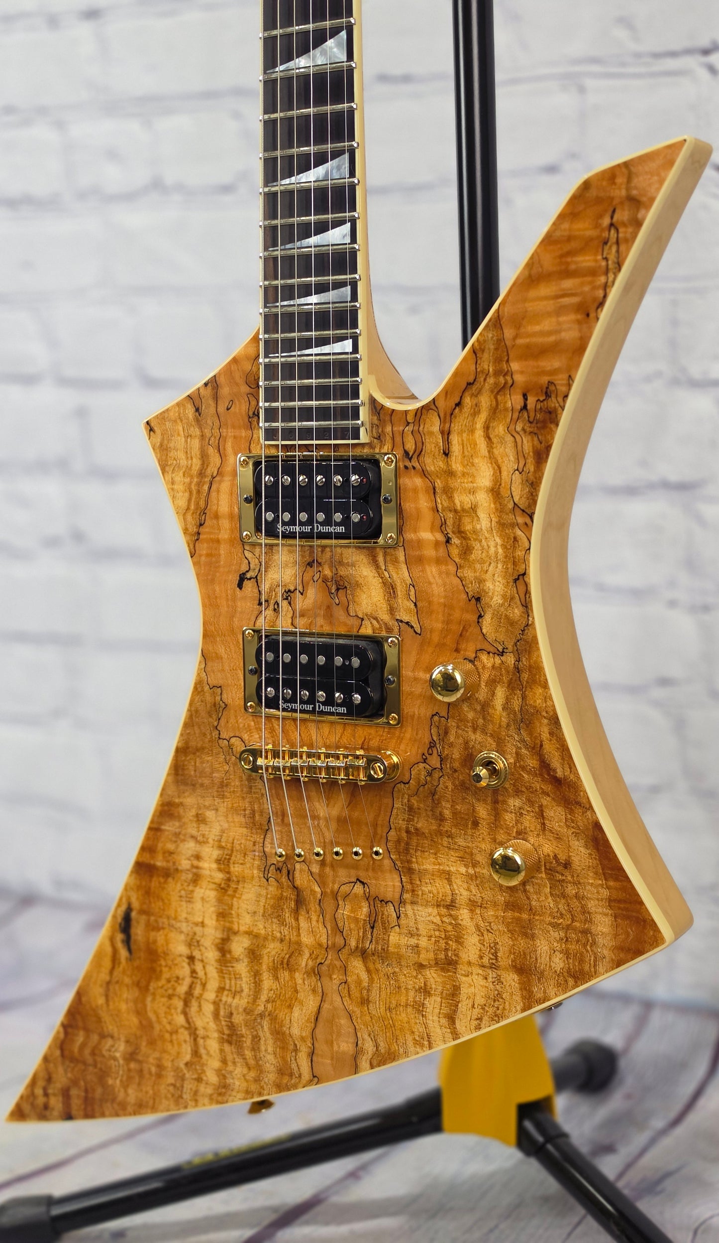 USED Jackson USA Custom Shop Kelly String-Thru 6 String Electric Guitar Natural Spalted Flame Maple