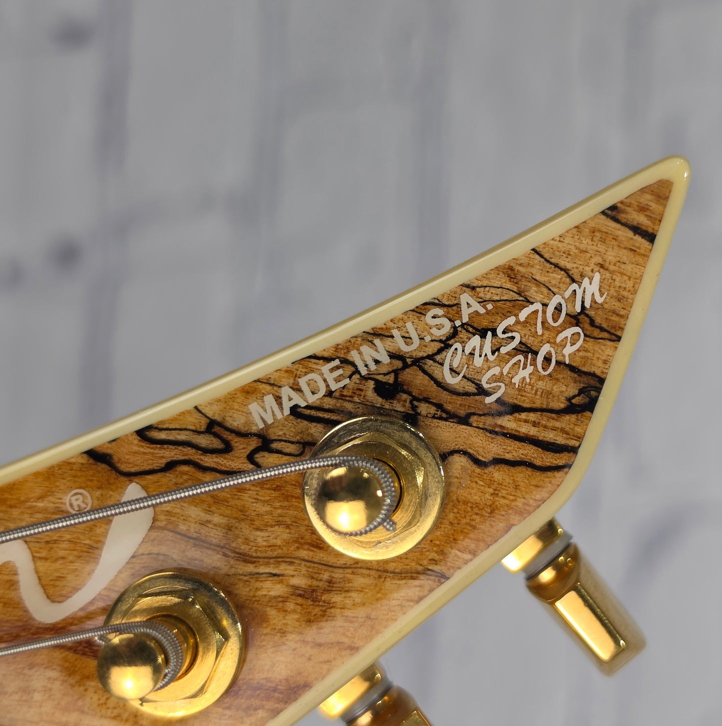 USED Jackson USA Custom Shop Kelly String-Thru 6 String Electric Guitar Natural Spalted Flame Maple