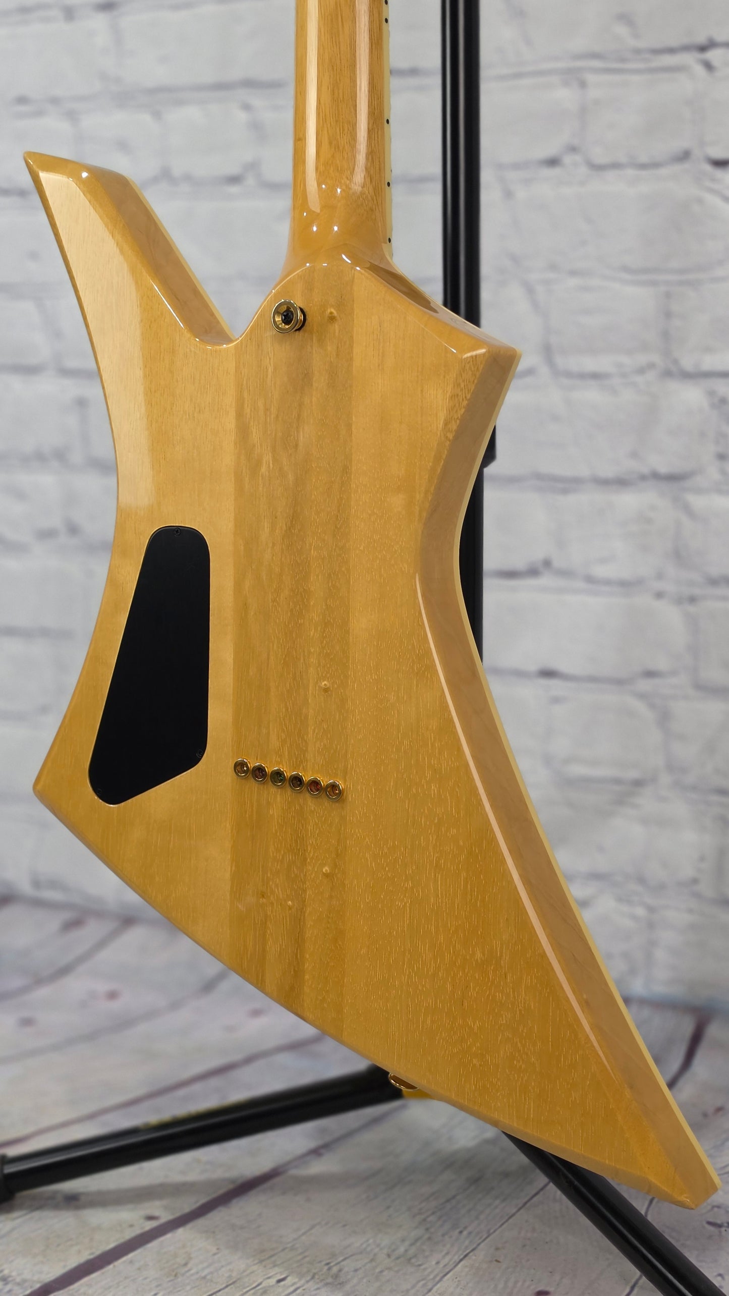 USED Jackson USA Custom Shop Kelly String-Thru 6 String Electric Guitar Natural Spalted Flame Maple