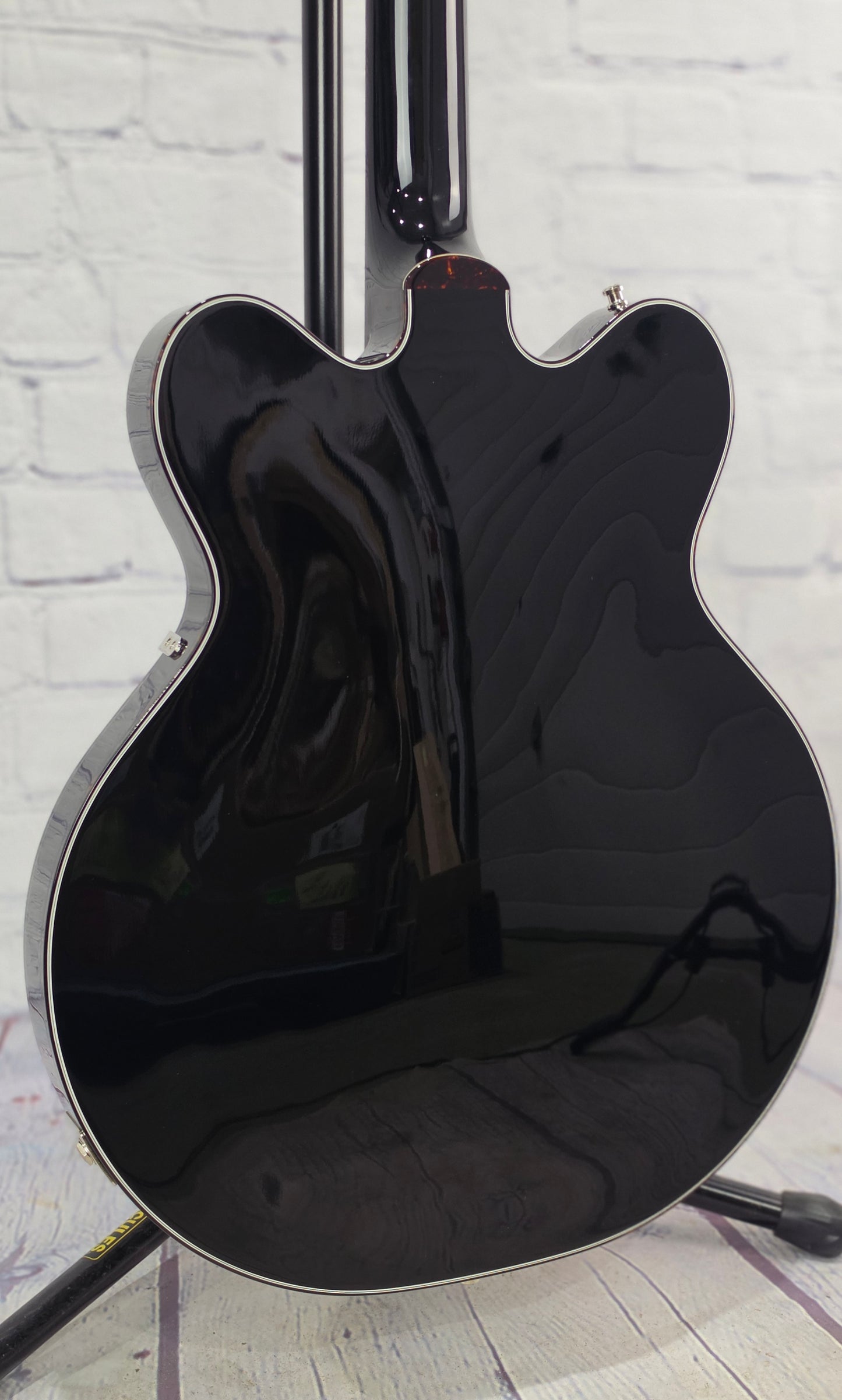 USED Gretsch G6136 Falcon Center Block Richard Fortus Signature 6 String Electric Guitar Gloss Black