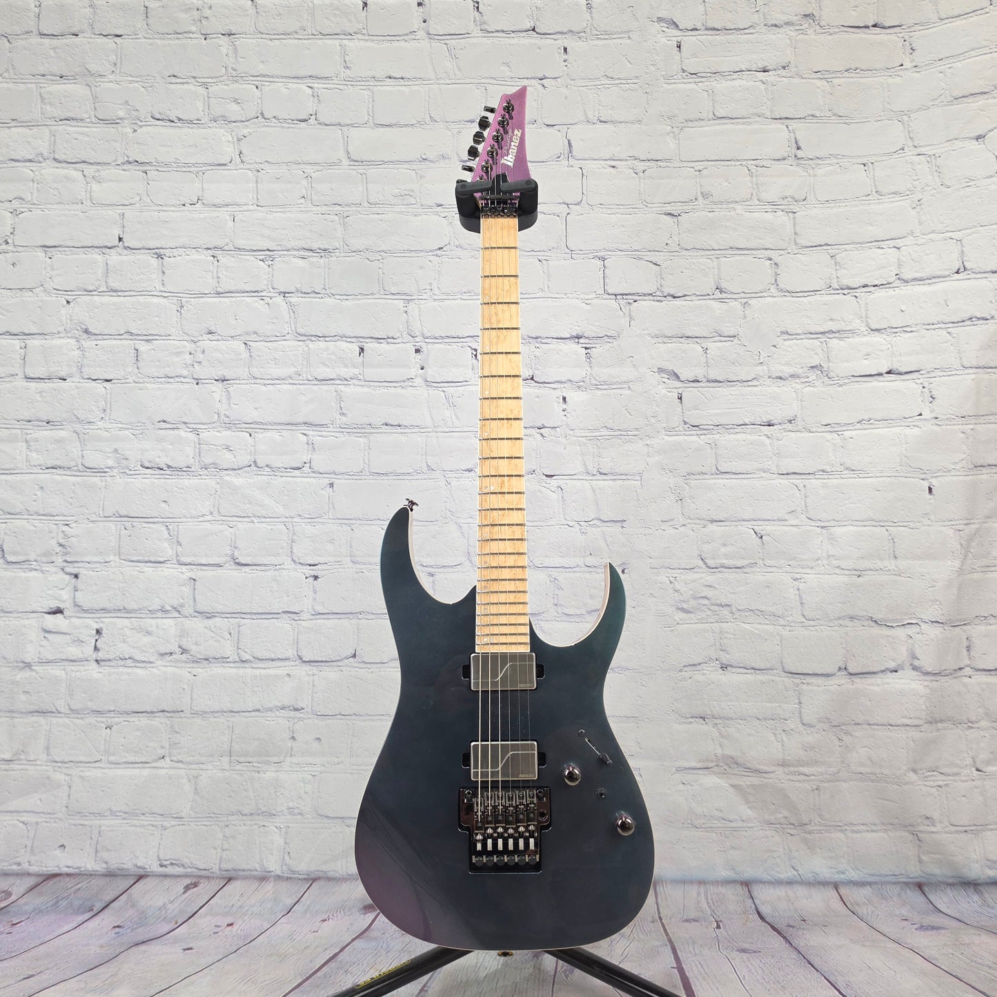 USED Ibanez Prestige RG5120M PRT 6 String Electric Guitar Polar Lights