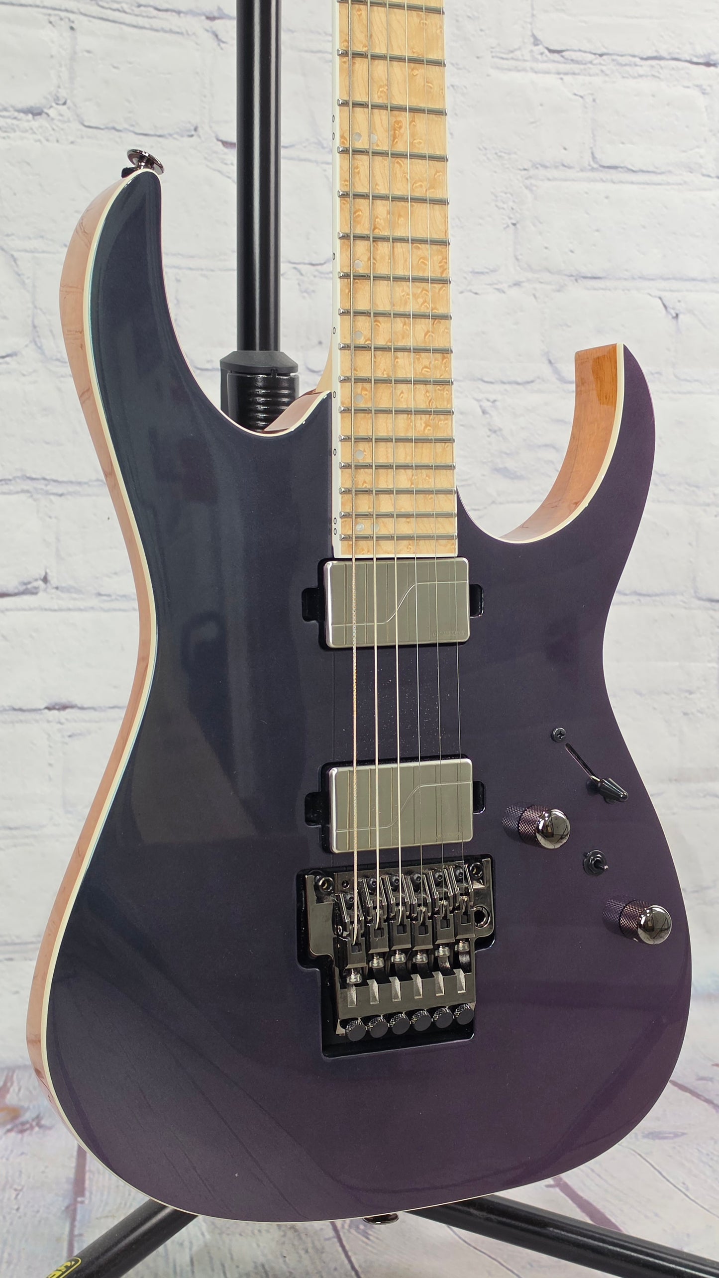 USED Ibanez Prestige RG5120M PRT 6 String Electric Guitar Polar Lights