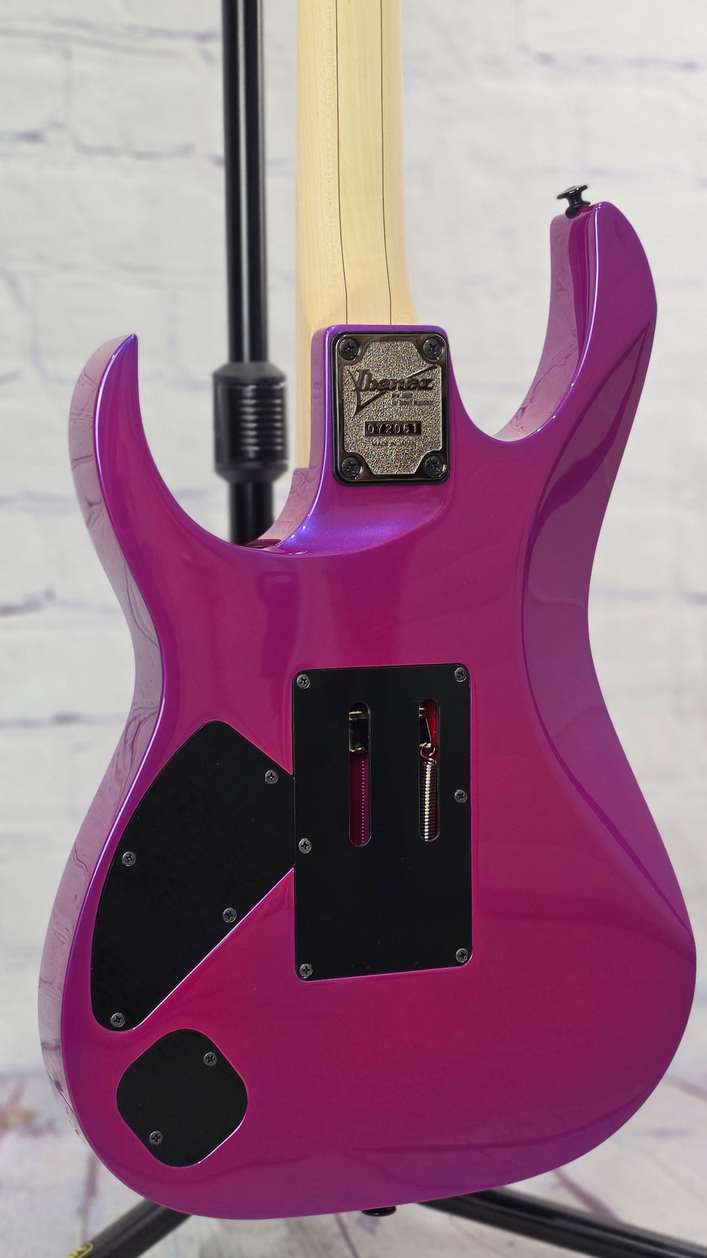 Ibanez Genesis RG565R PN 6 String Electric Guitar Purple Neon LIMITED EDITION