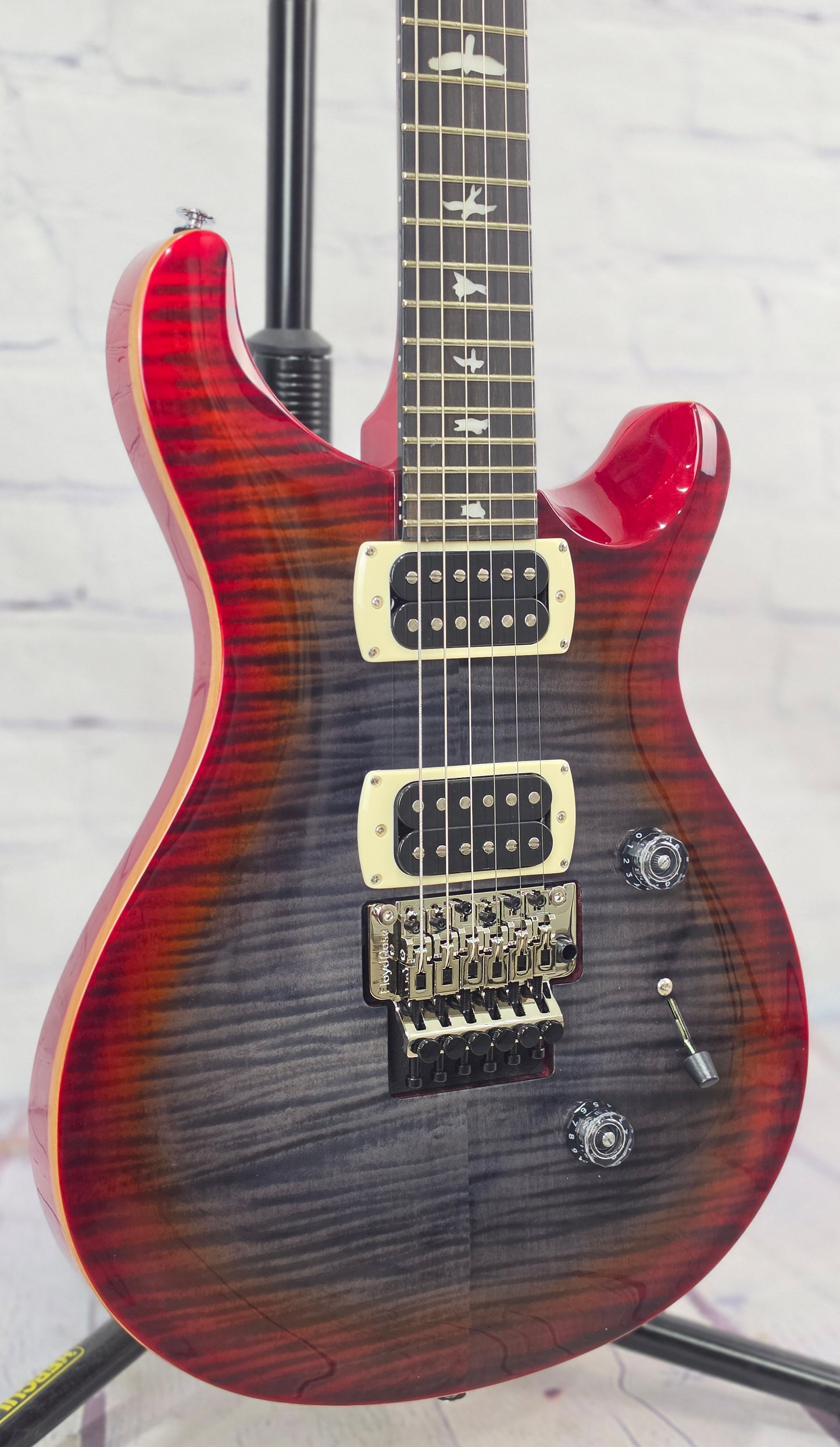 Paul Reed Smith PRS Guitars SE Custom 24 Floyd Rose Electric Guitar Charcoal Cherry Burst