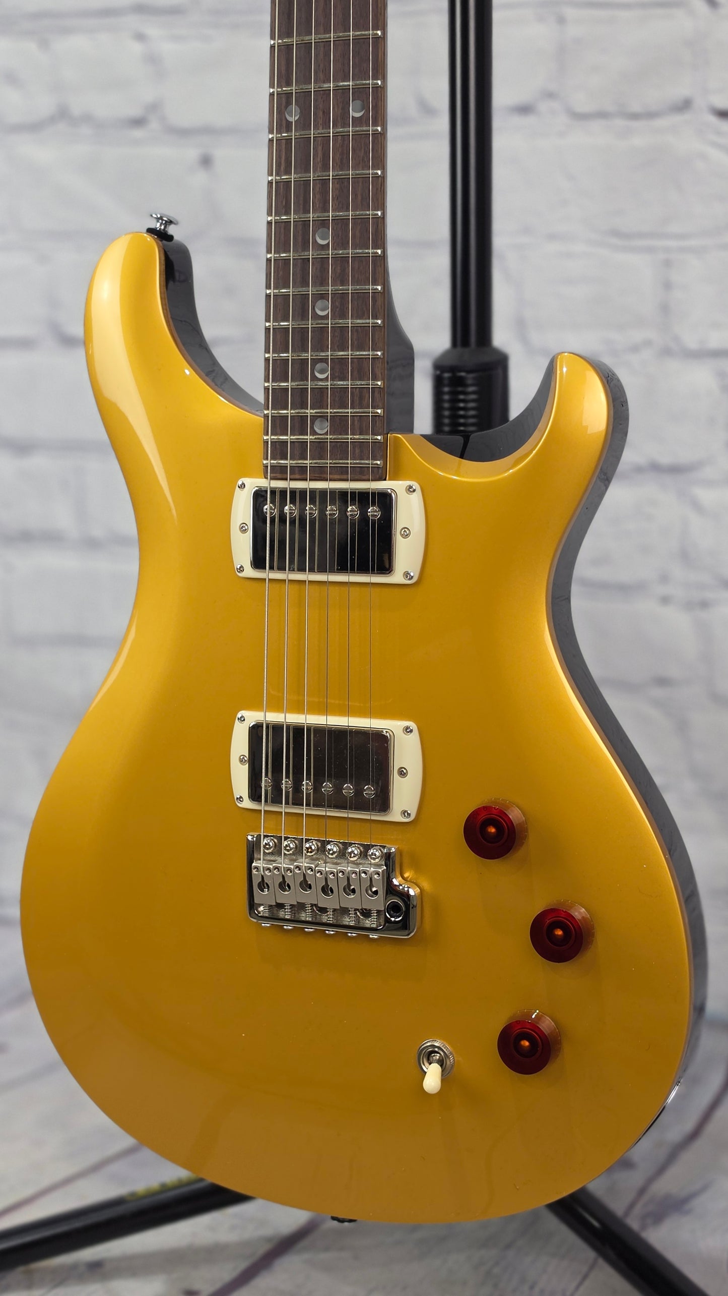 Paul Reed Smith PRS Guitars SE DGT 6 String Electric Guitar McCarty Moons Gold Top