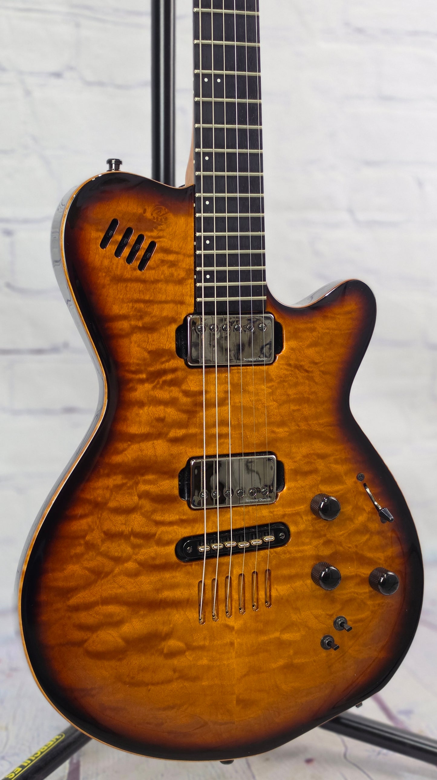 USED Godin LGX-SA Quilt Top 6 String Electric Guitar Tobacco Burst