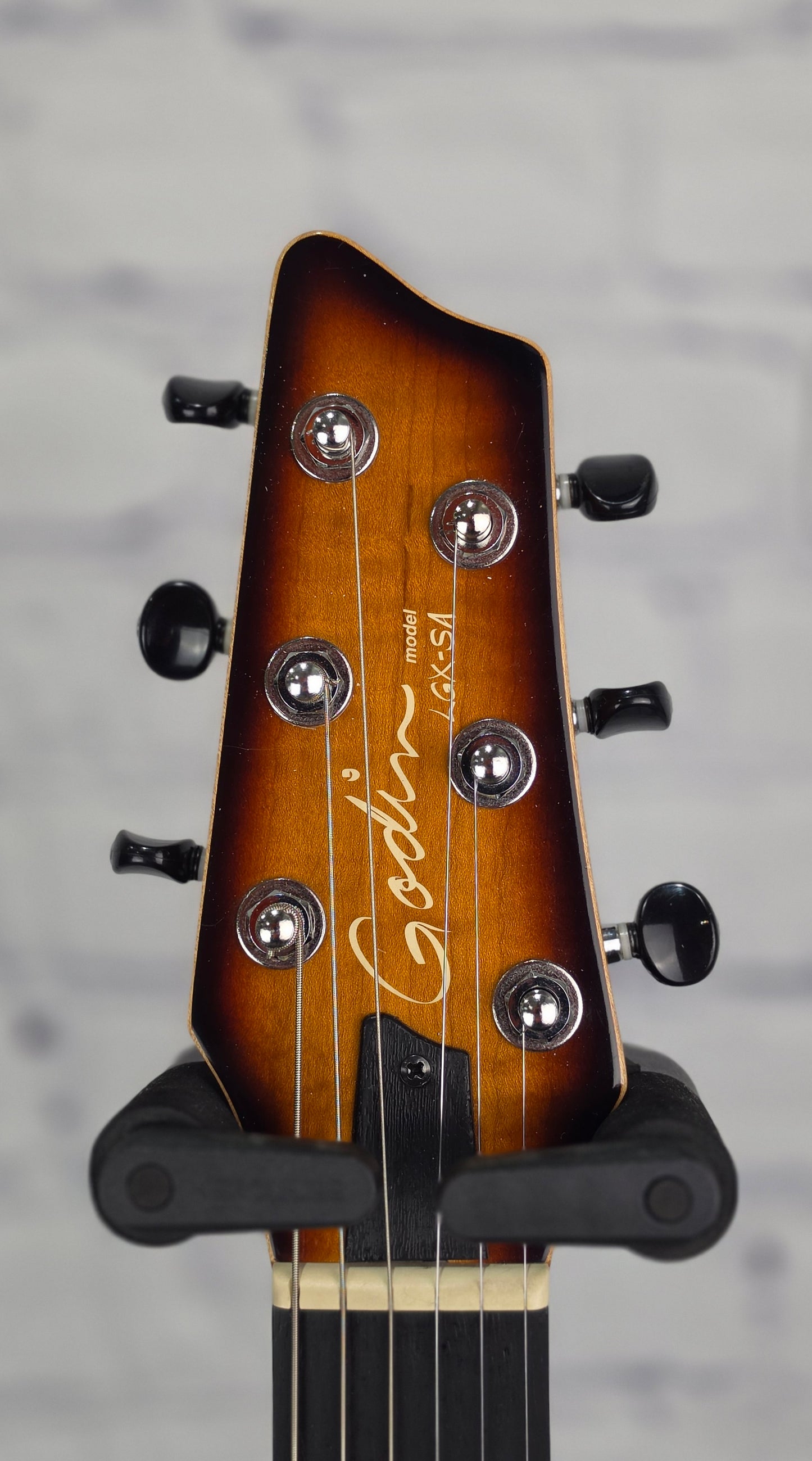 USED Godin LGX-SA Quilt Top 6 String Electric Guitar Tobacco Burst