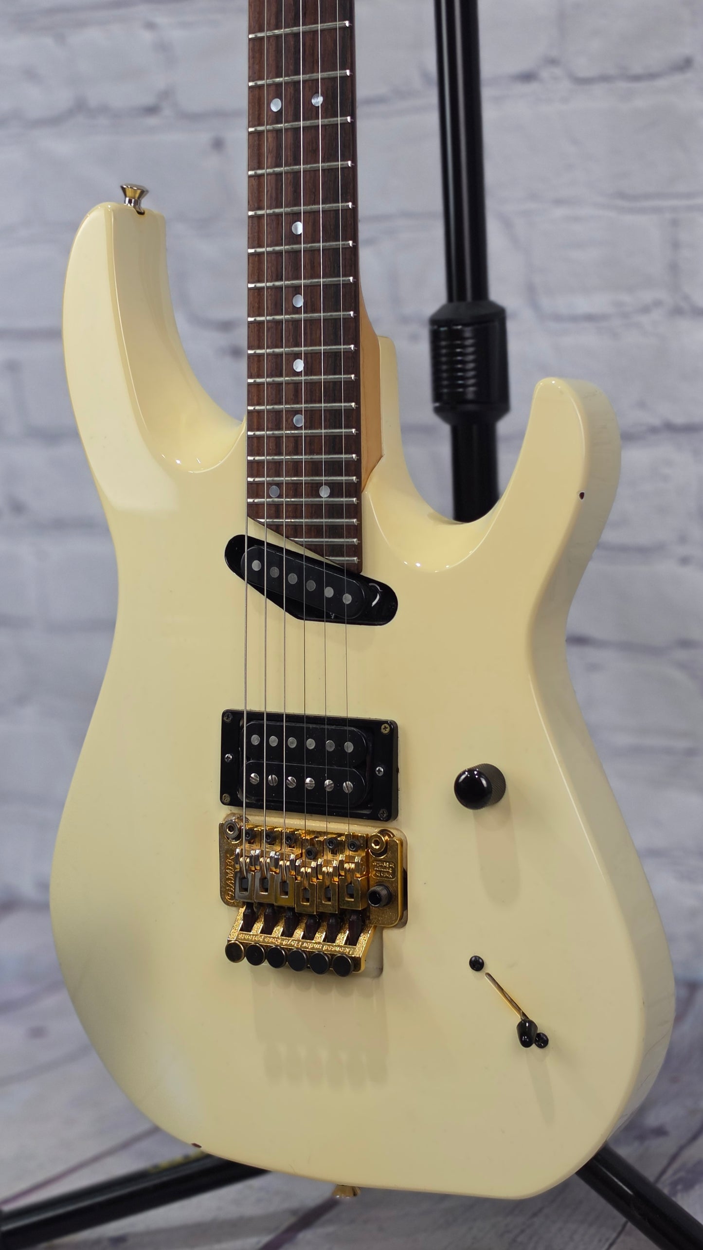 USED Hamer USA Californian Standard 1988 6 String Electric Guitar Olympic White